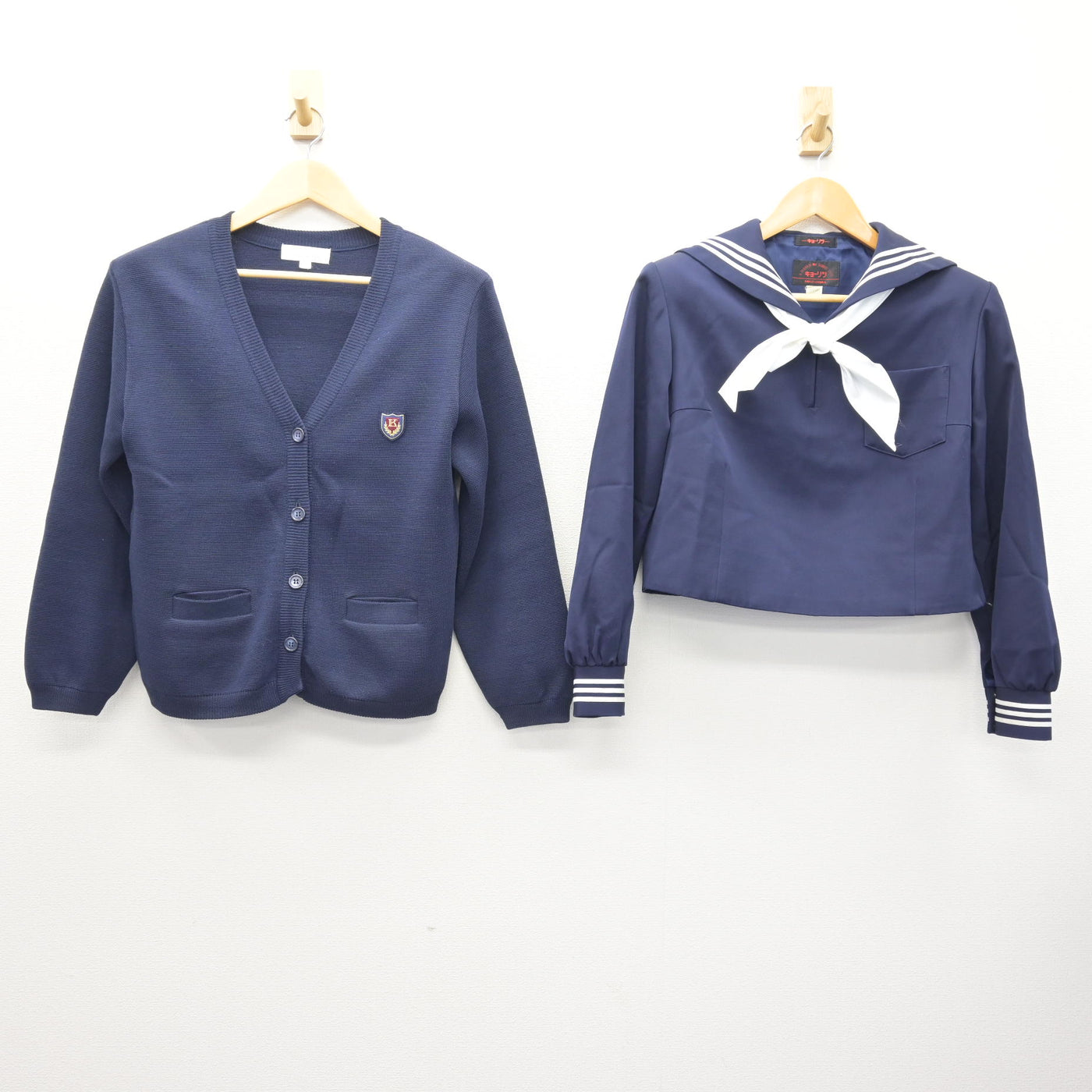 中古】広島県 海田高等学校 女子制服 5点 (ニット・セーラー服