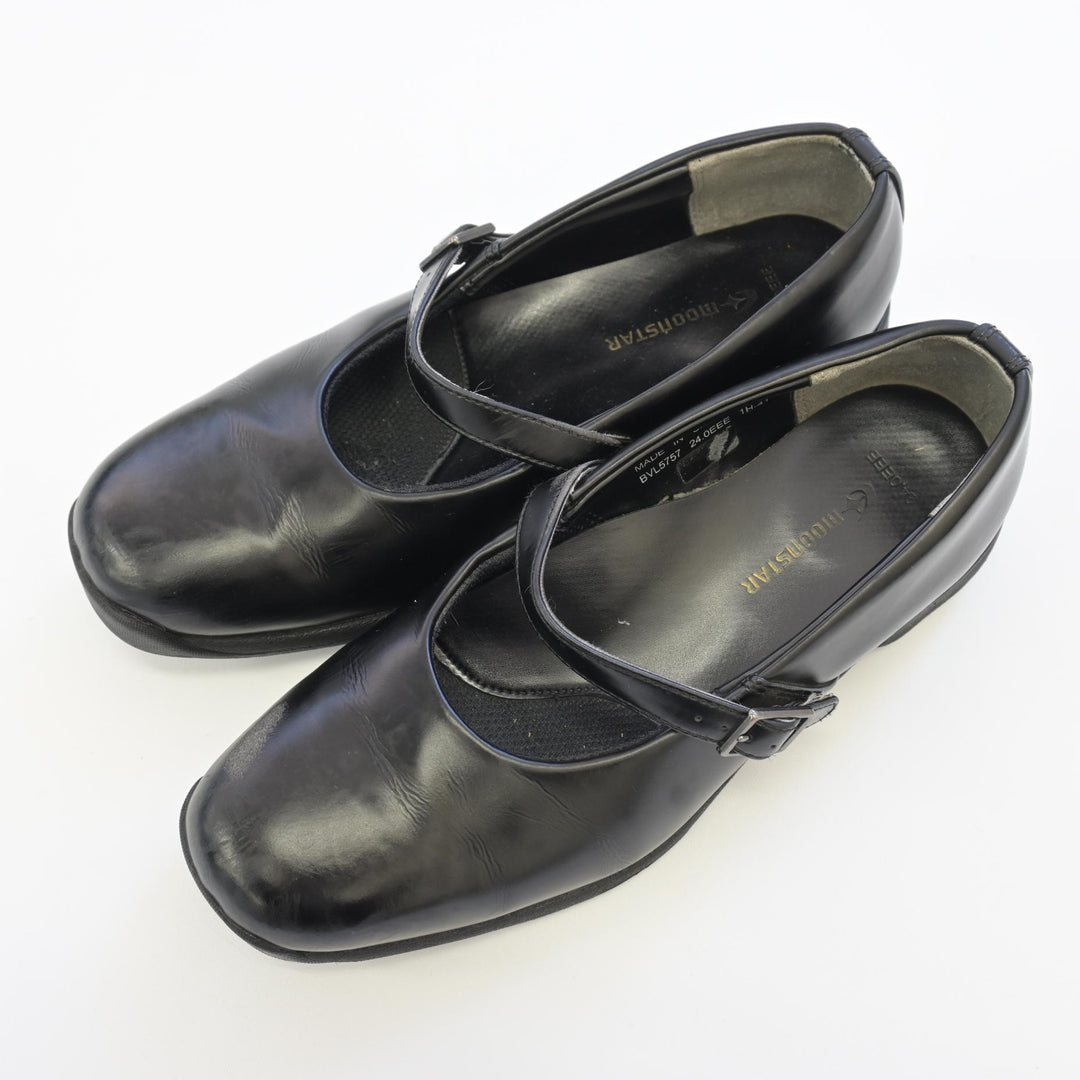 中古】和歌山県 和歌山信愛中学校 女子制服 1点 (シューズ) sf125292
