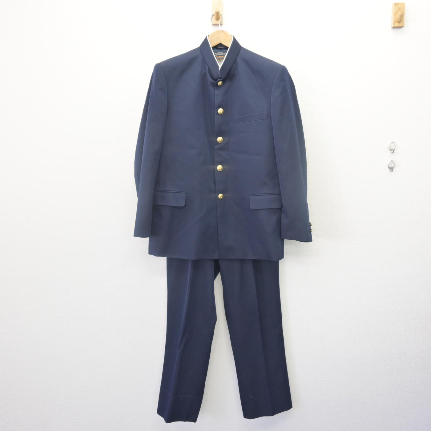 四日市古橋学園の男子制服一式 中古】兵庫県 報徳学園中学校・高等学校 男子制服 3点 (学ラン・ズボン