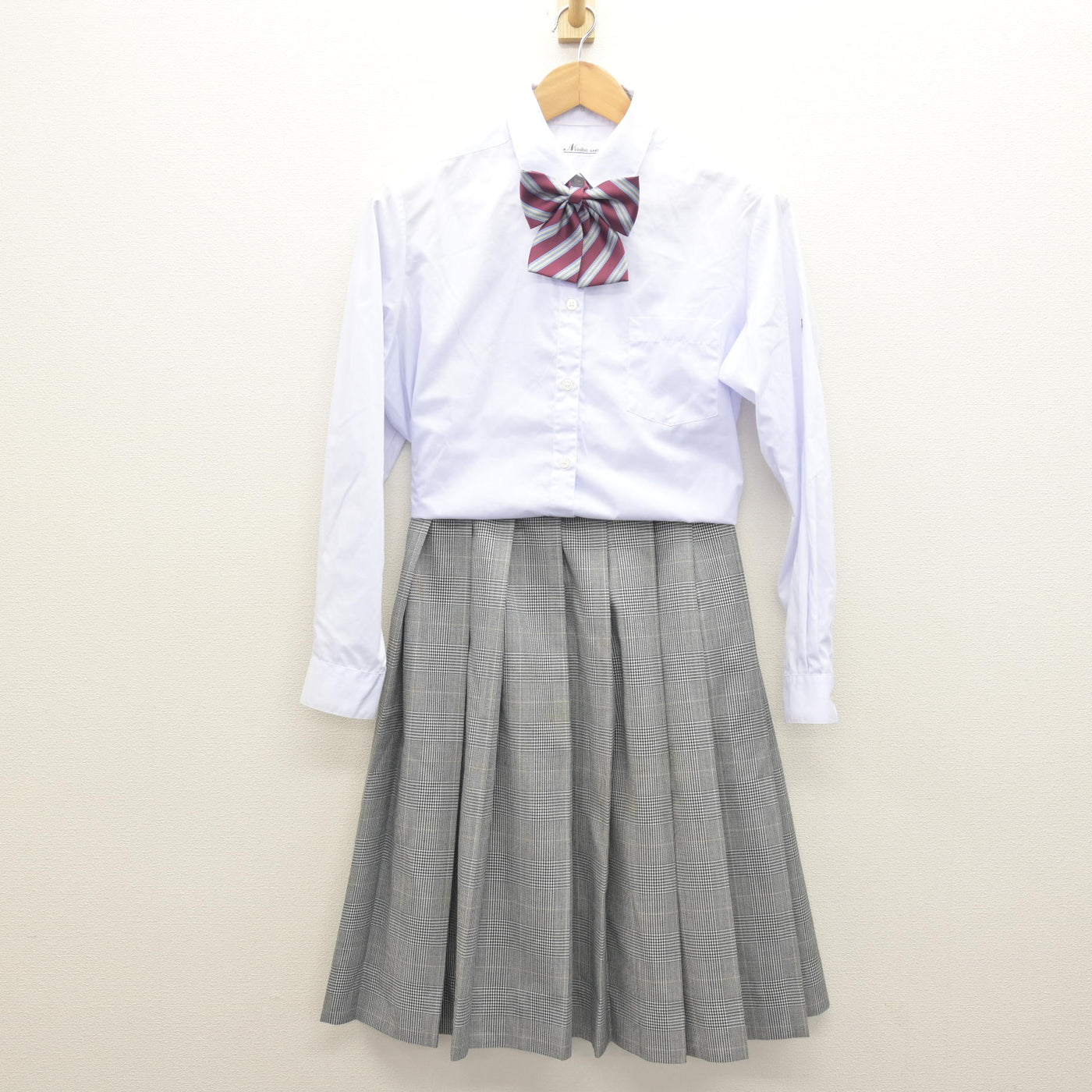 中古】鹿児島県 日章学園 鹿児島城西高等学校 女子制服 4点 (ブレザー 