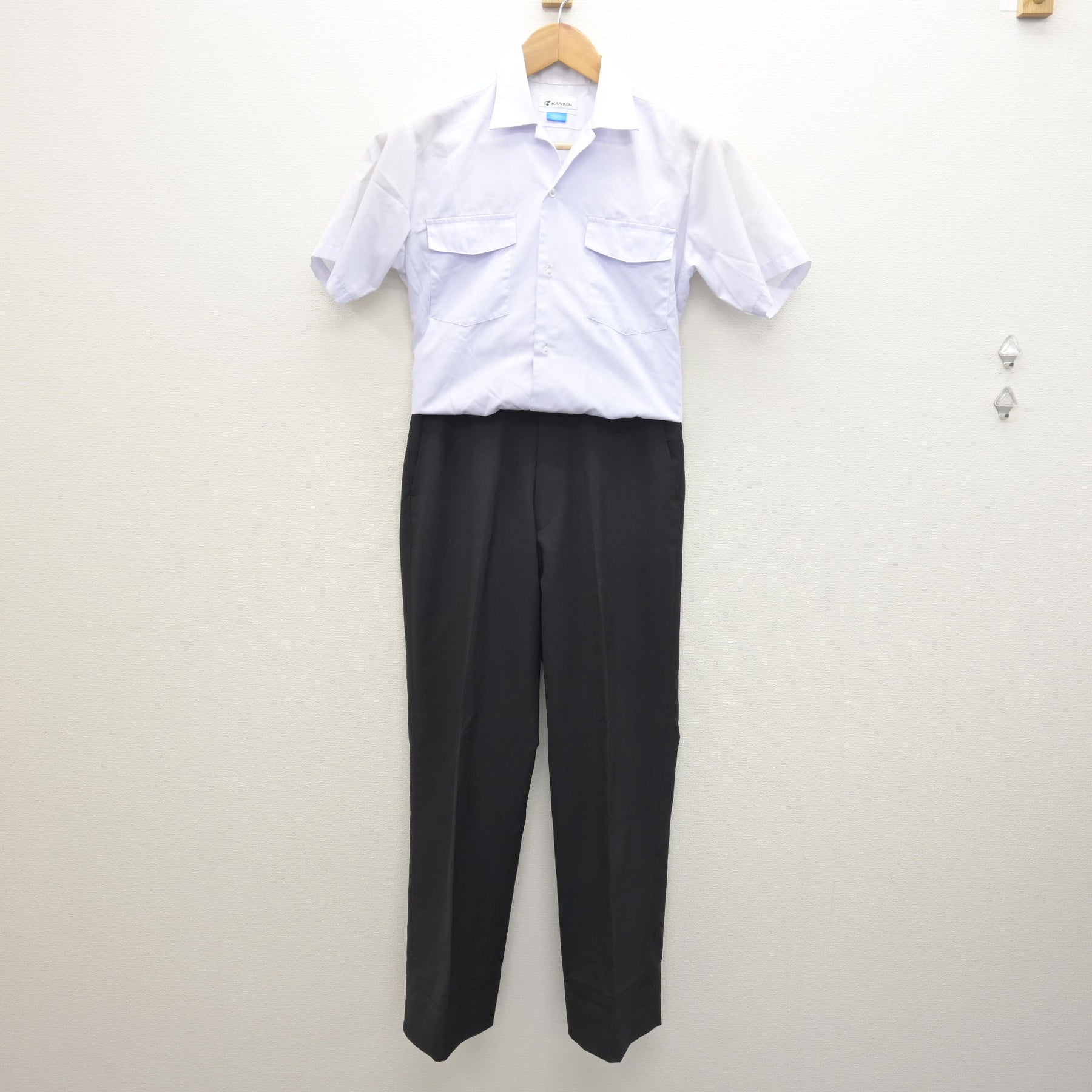 中古】愛知県 港南中学校 男子制服 2点 (シャツ・ズボン) sf126212 