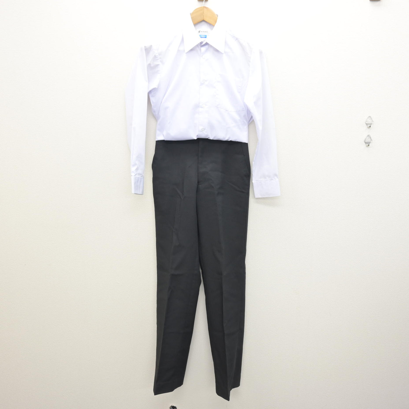 中古】愛知県 港南中学校 男子制服 2点 (シャツ・ズボン) sf126213 