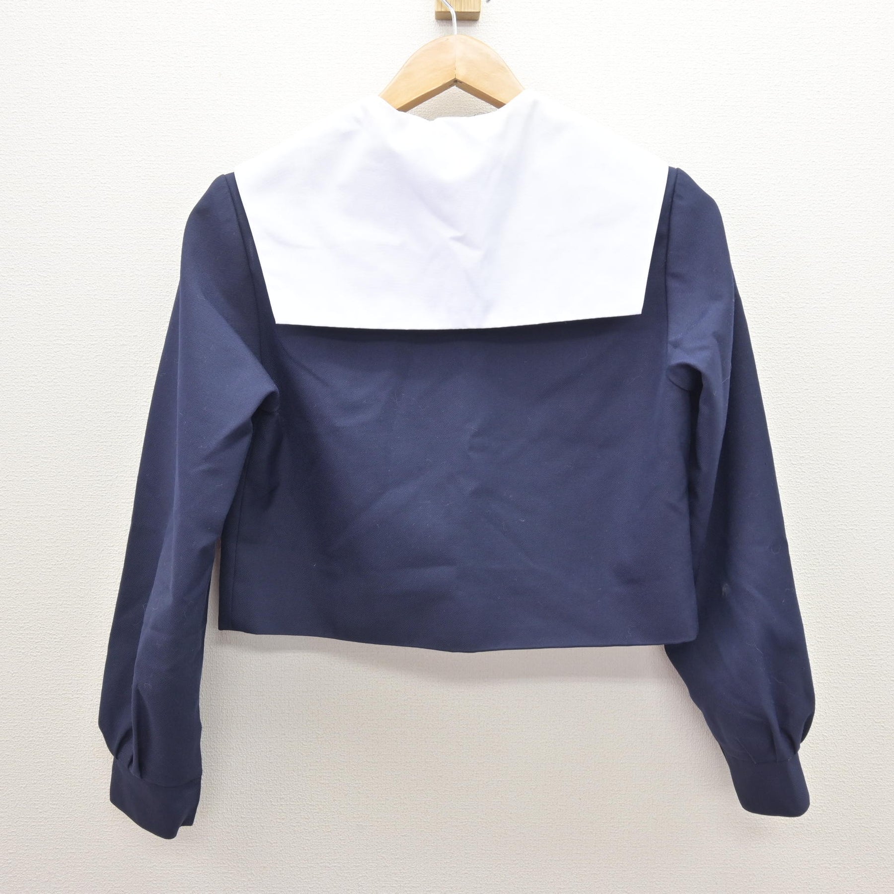 【中古】愛知県 宮中学校 女子制服 3点 (セーラー服・スカート) sf126542 | 中古制服通販パレイド