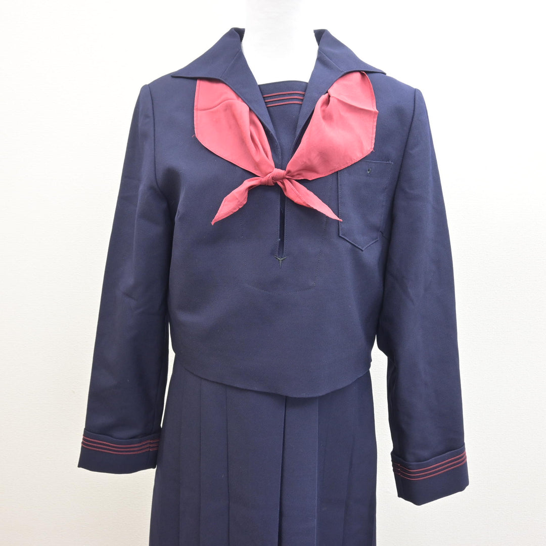 中古】熊本県 ルーテル学院高等学校 女子制服 4点 (セーラー服