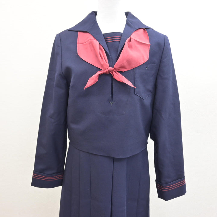 中古】熊本県 ルーテル学院高等学校 女子制服 4点 (セーラー服