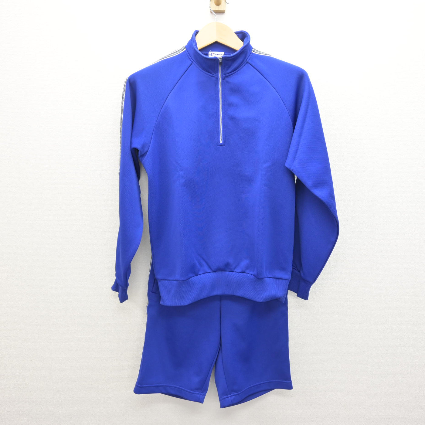 日南学園　ジャージ上 中古】三重県 四日市南高等学校 女子制服 2点 (ジャージ 上・体操服 下