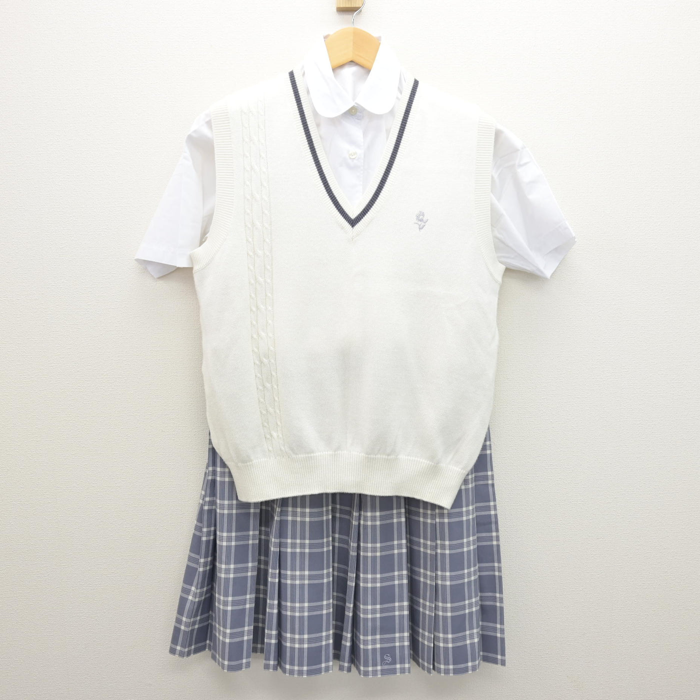 中古】神奈川県 相模女子大学高等部 女子制服 3点 (ニットベスト
