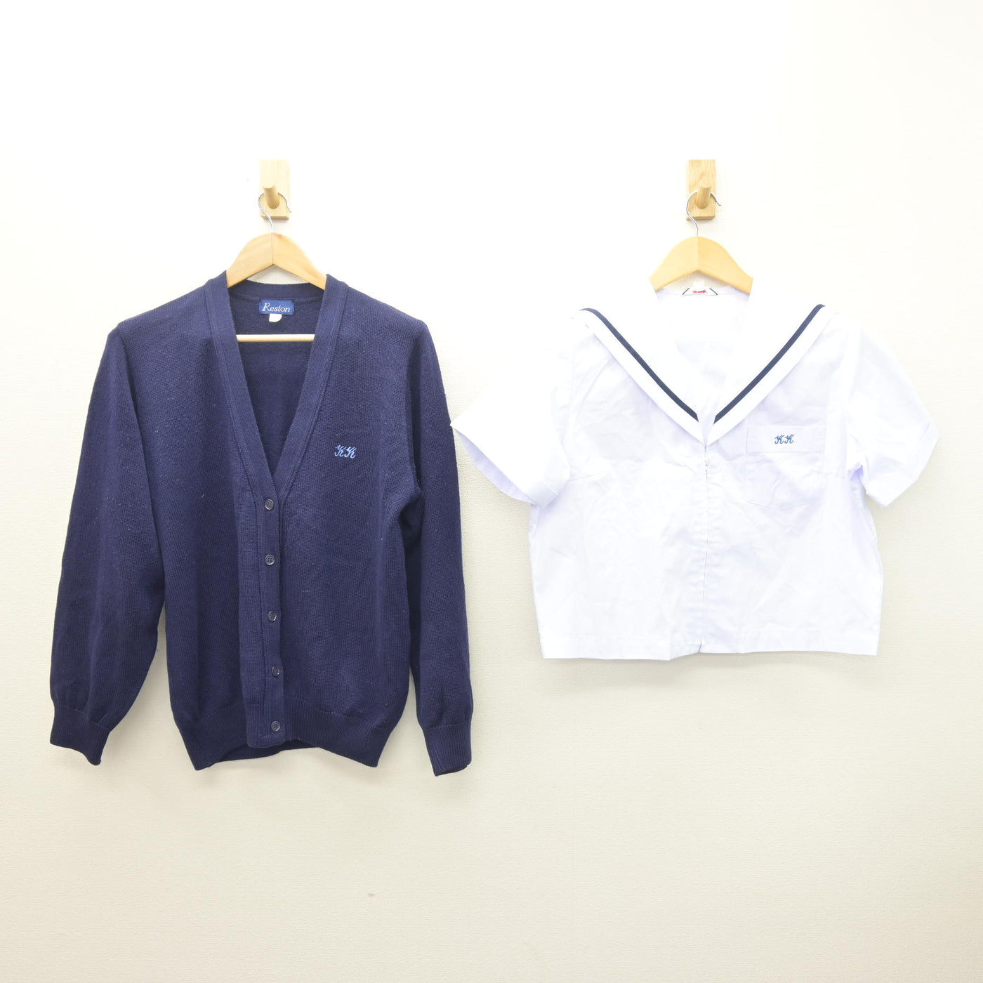 中古】兵庫県 加古川北高等学校 女子制服 2点 (ニット・セーラー服