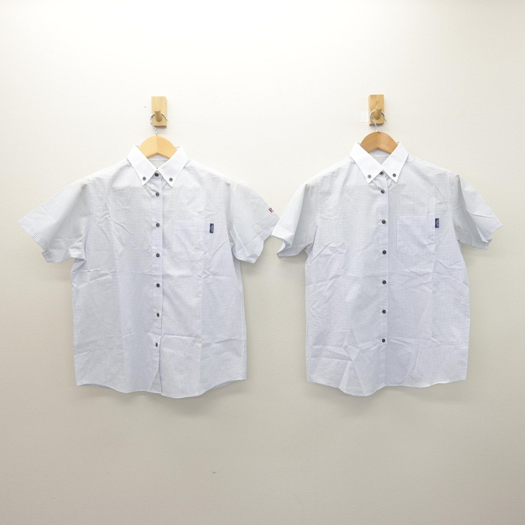 中古】北海道 立命館慶祥中学校・高等学校 女子制服 2点 (シャツ
