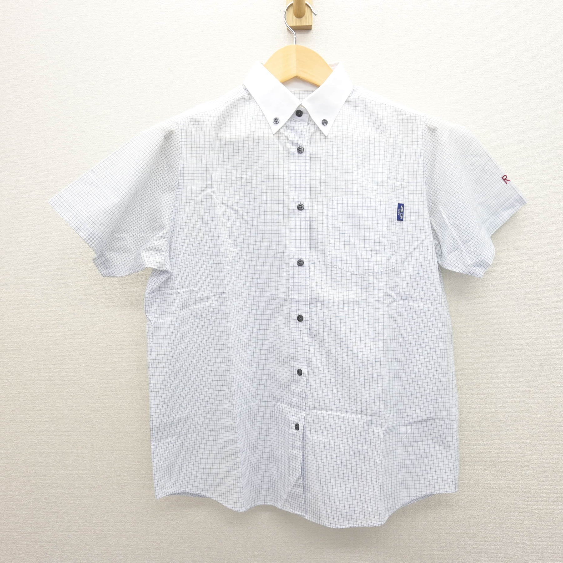 中古】北海道 立命館慶祥中学校・高等学校 女子制服 2点 (シャツ