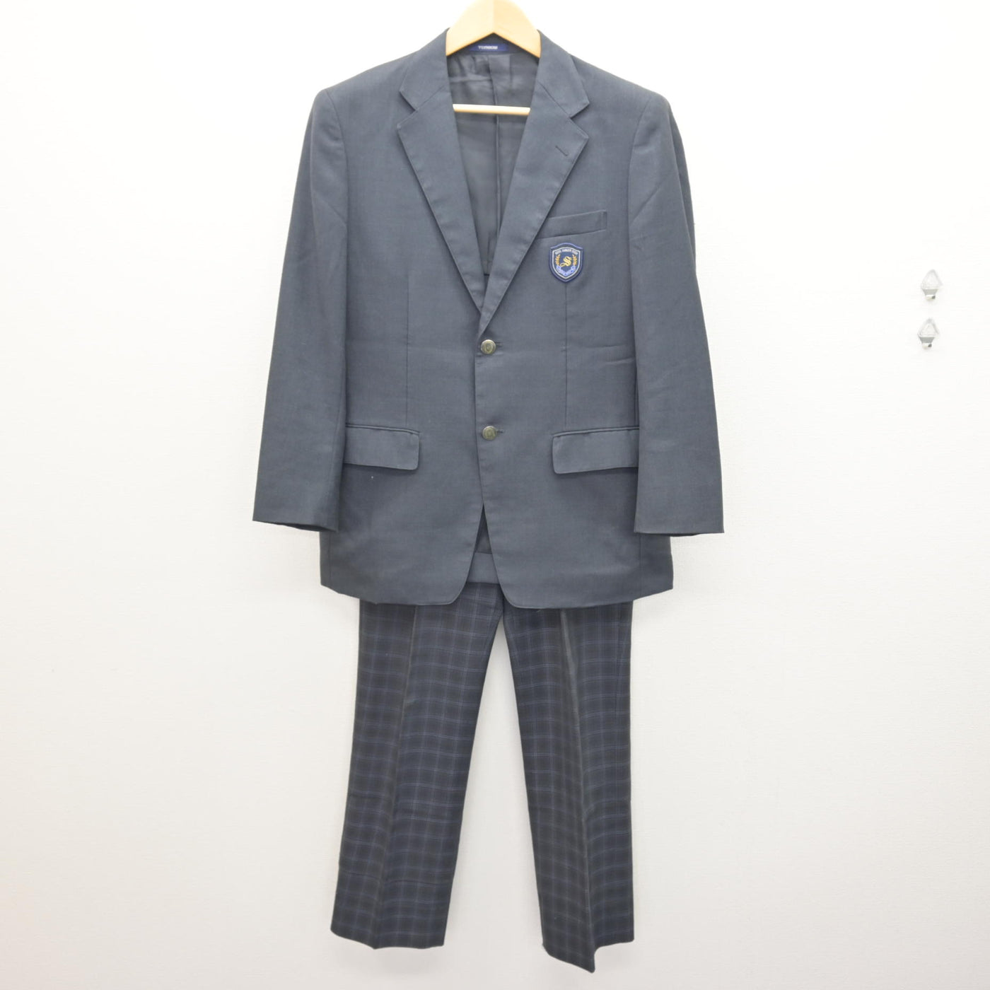 中古】神奈川県 瀬谷中学校 男子制服 2点 (ブレザー・ズボン) sf126997