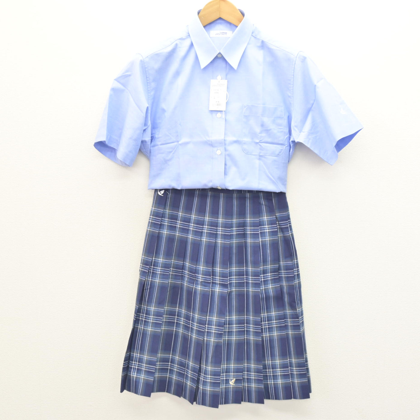 中古】宮城県 迫桜高等学校 女子制服 2点 (シャツ・スカート) sf127111