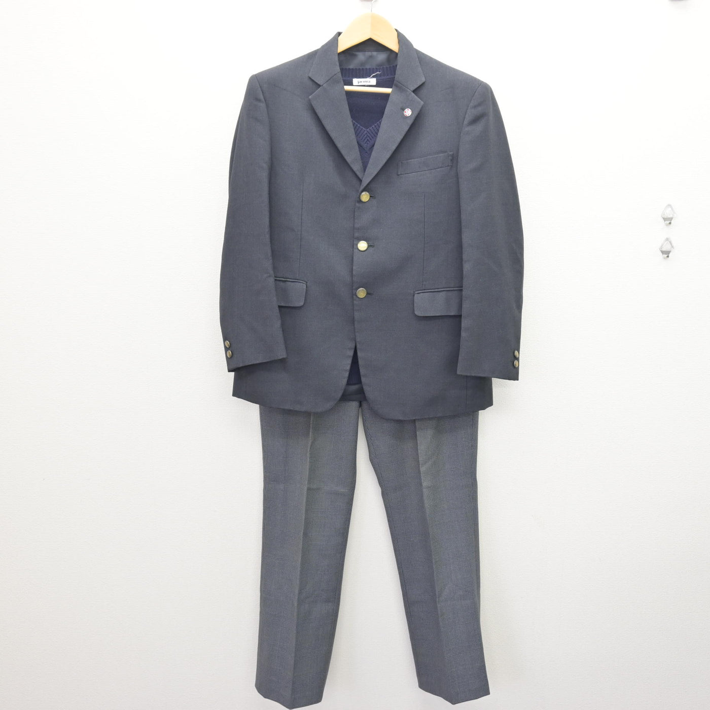 中古】埼玉県 草加高等学校 男子制服 4点 (ブレザー・ニット・ズボン