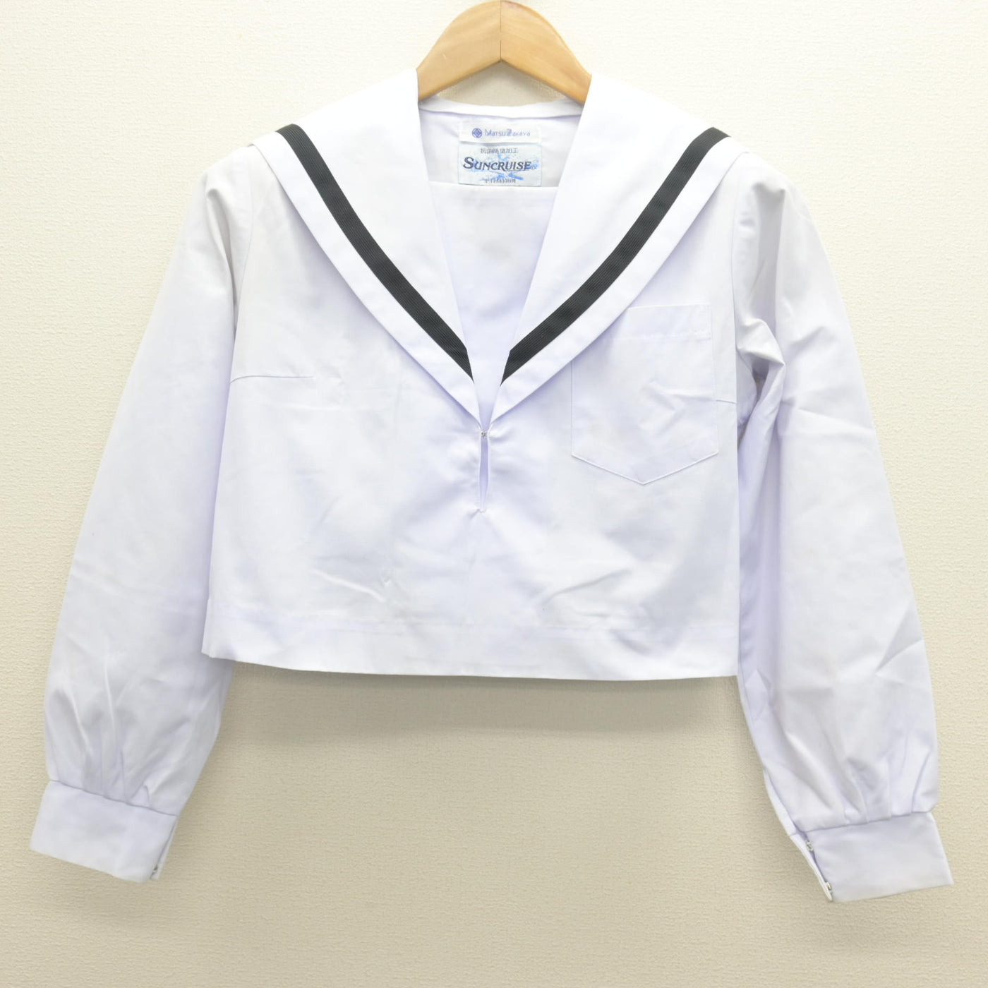 中古】愛知県 名古屋西高等学校 女子制服 1点 (セーラー服) sf127274