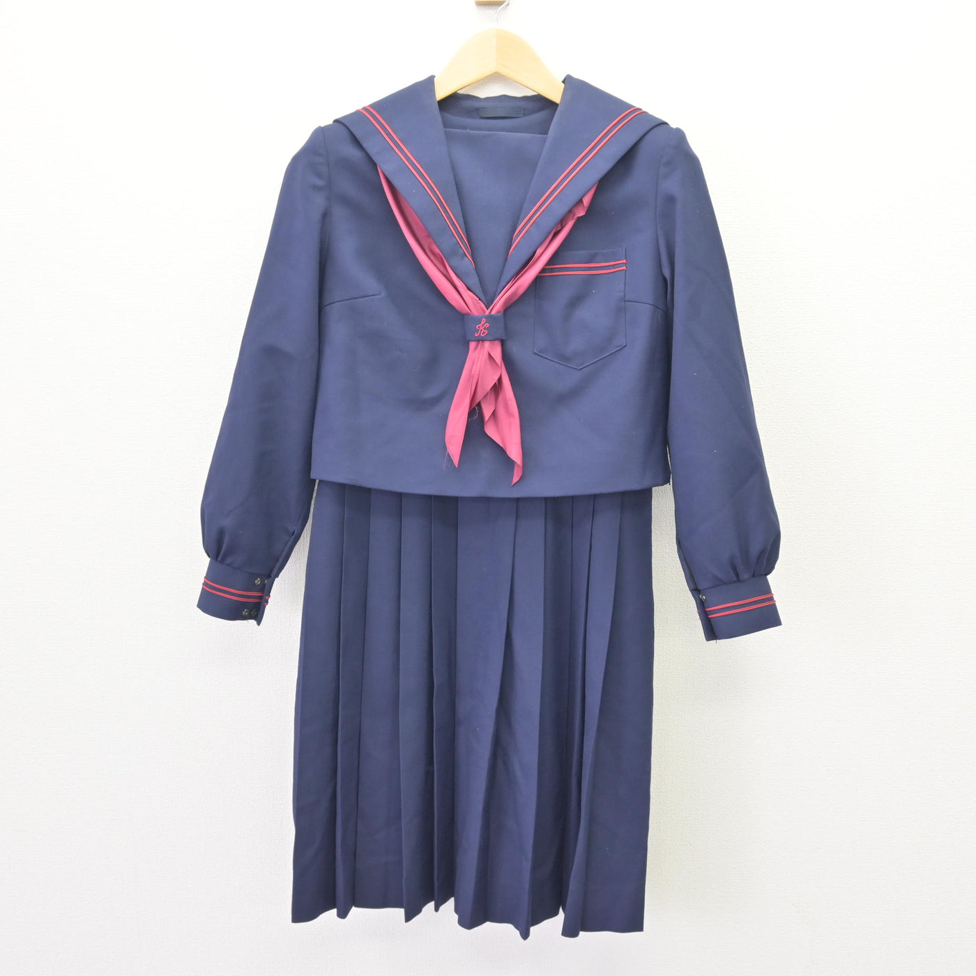中古】熊本県 花陵中学校 女子制服 3点 (セーラー服・ジャンパー