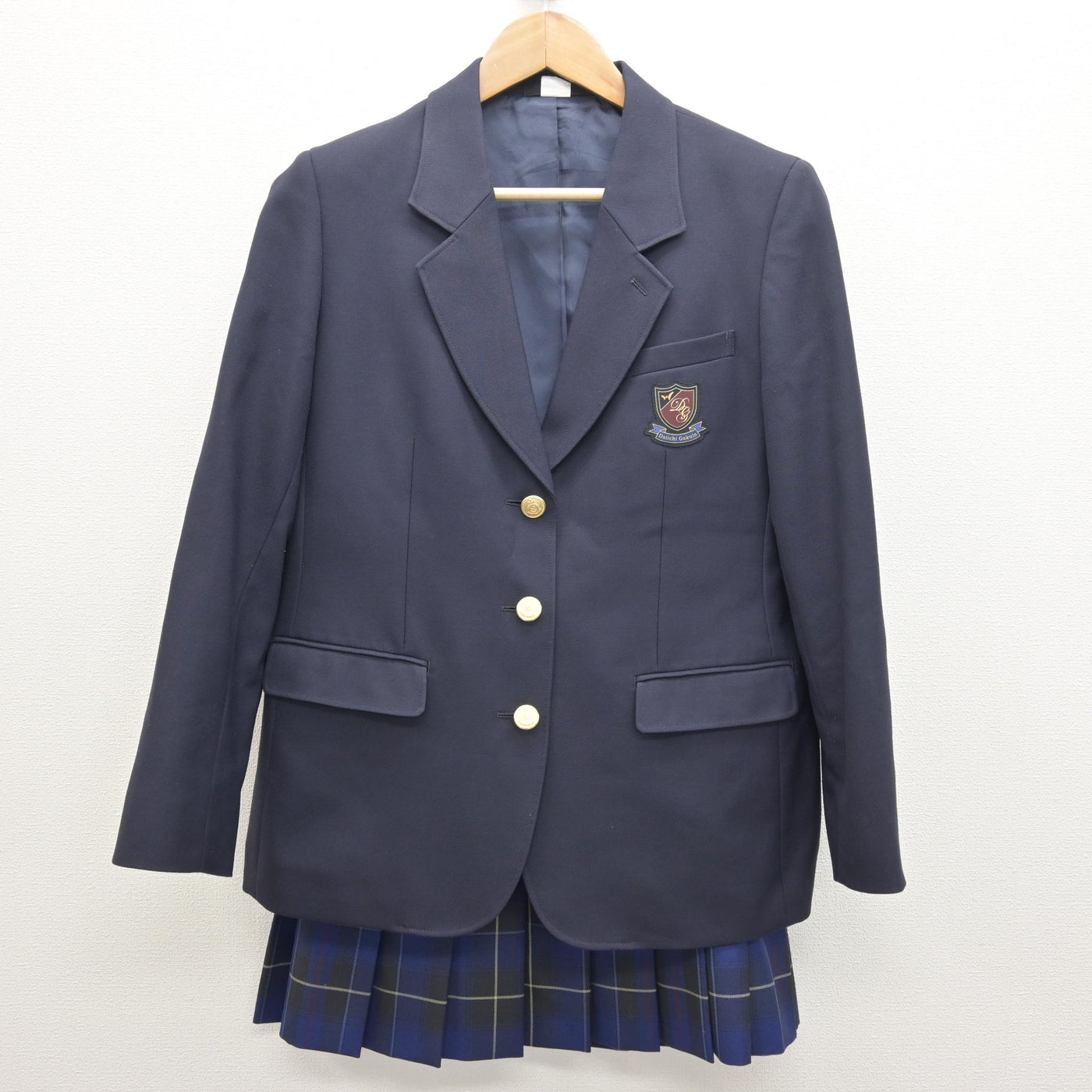 中古】埼玉県 第一学院高等学校 女子制服 3点 (ブレザー・スカート 