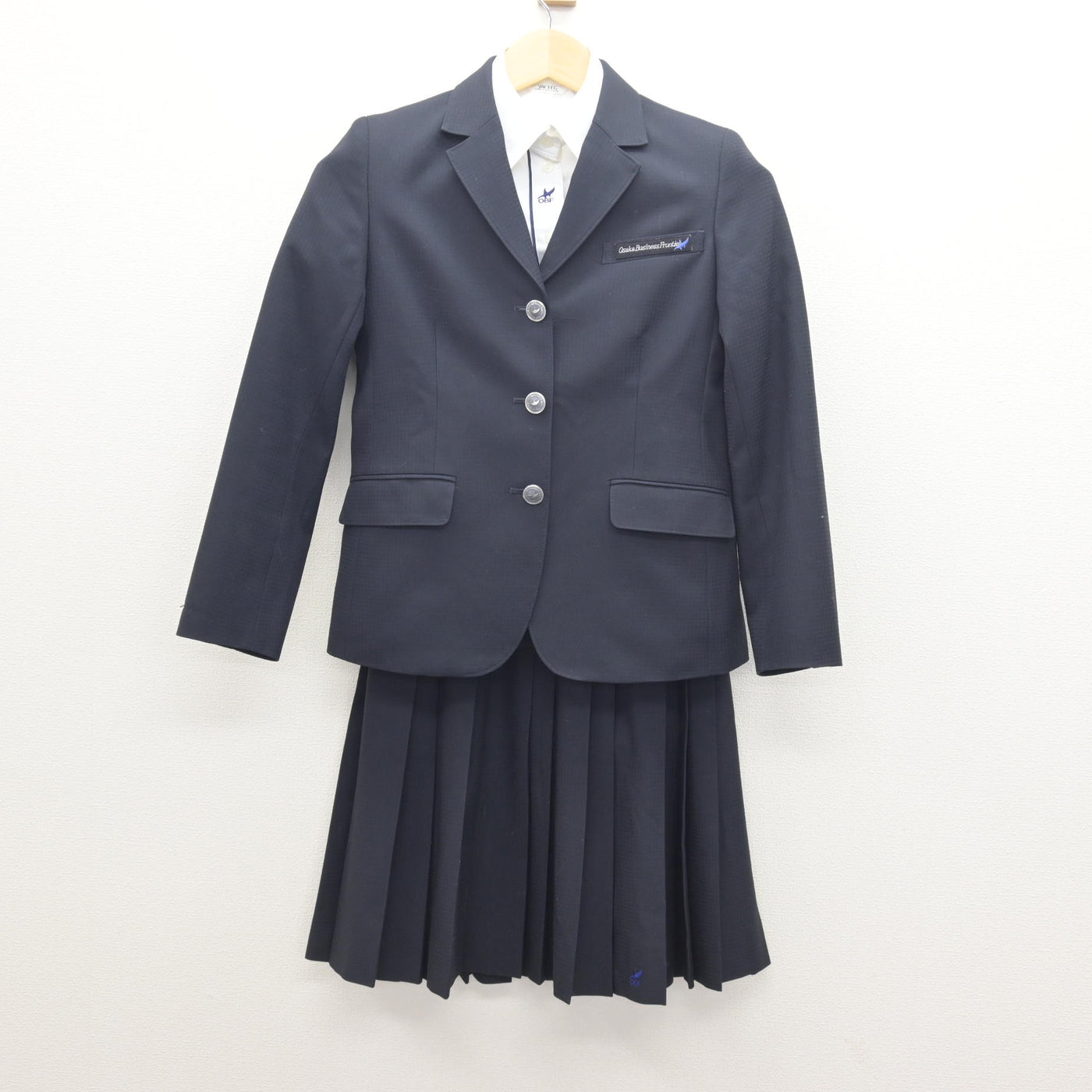中古】大阪府 大阪ビジネスフロンティア高等学校 女子制服 4点 