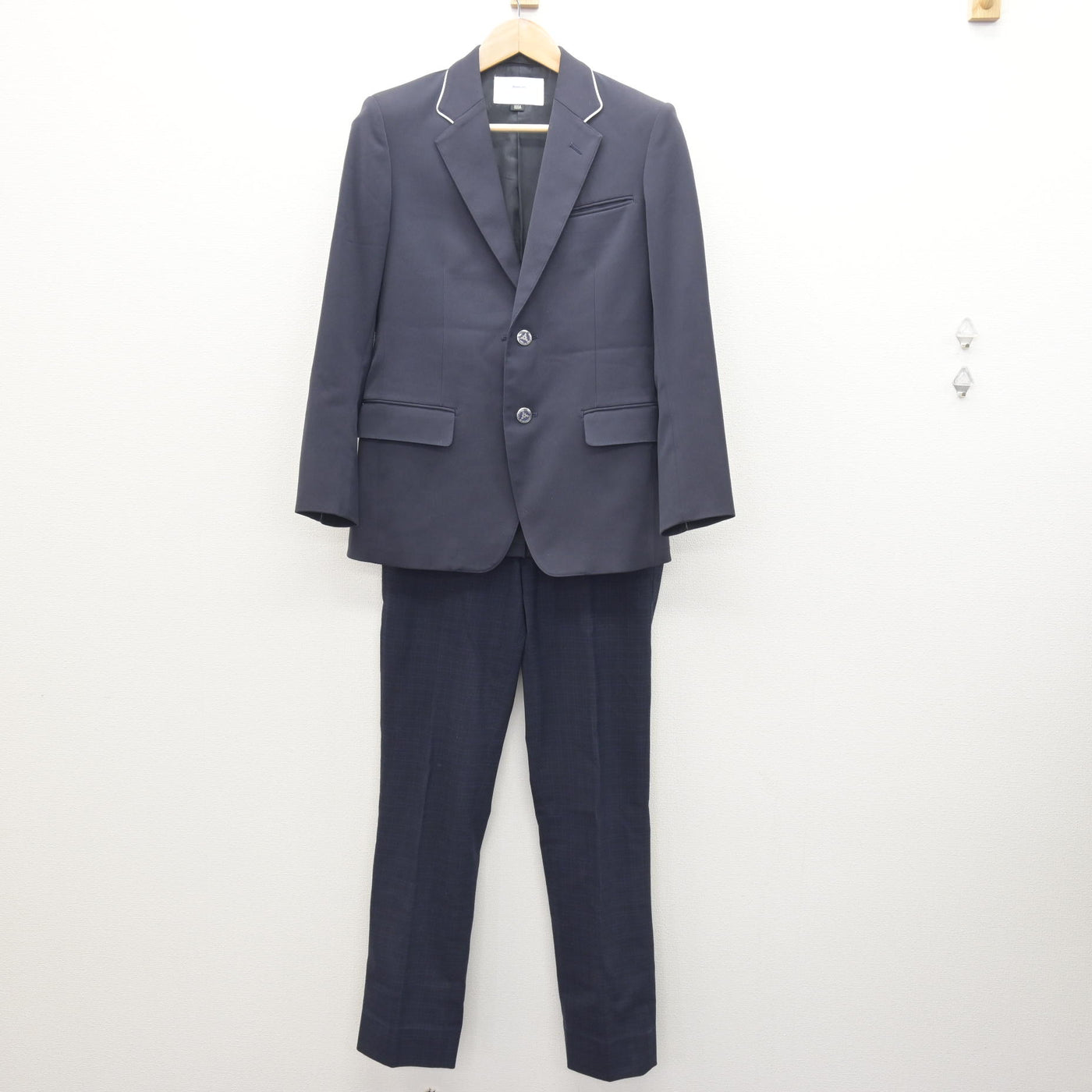 中古】福岡県 福岡市内中学標準服 男子制服 3点 (ブレザー・ズボン 