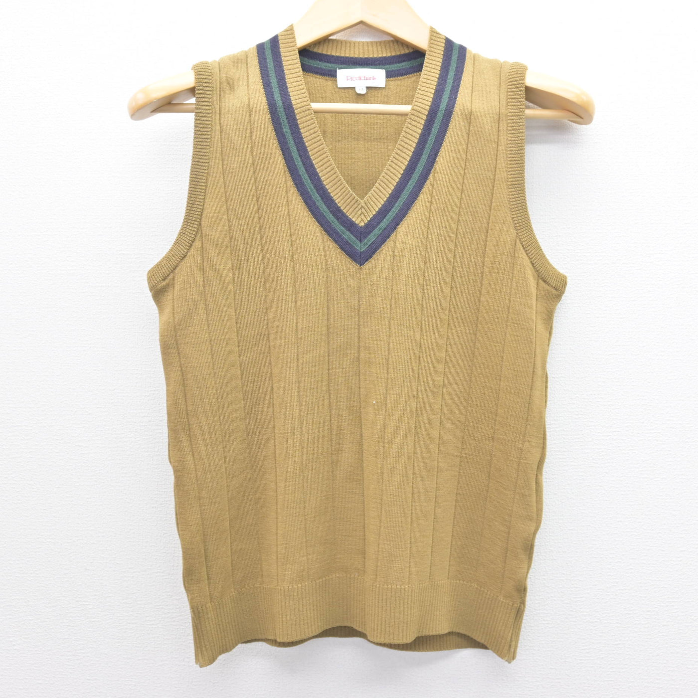 中古】岡山県 岡山学芸館高等学校 女子制服 3点 (ニットベスト