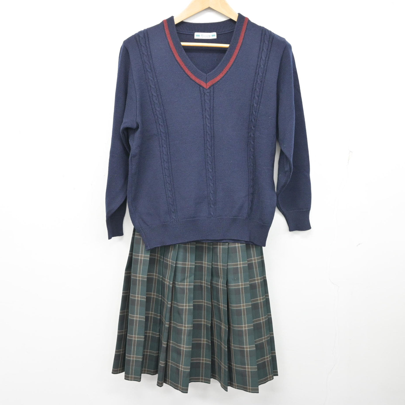 中古】兵庫県 三田西陵高等学校 女子制服 4点 (ブレザー・ニット