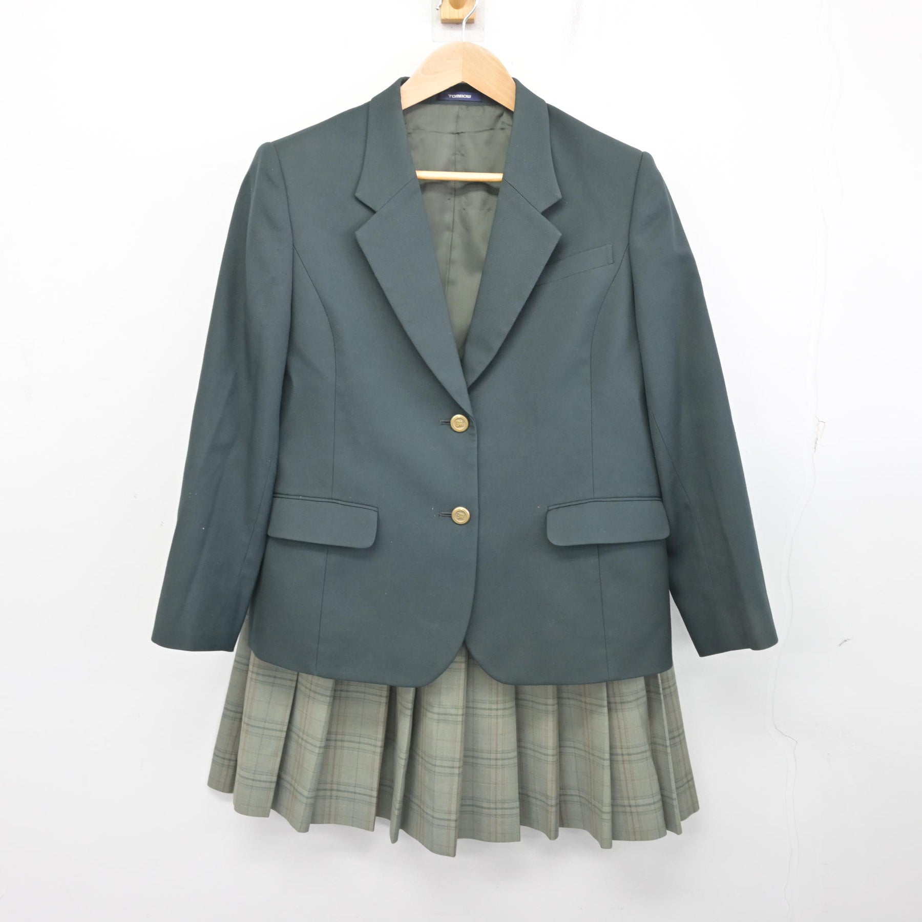 【急募・値下げ】高校の制服 学校紹介 > 制服