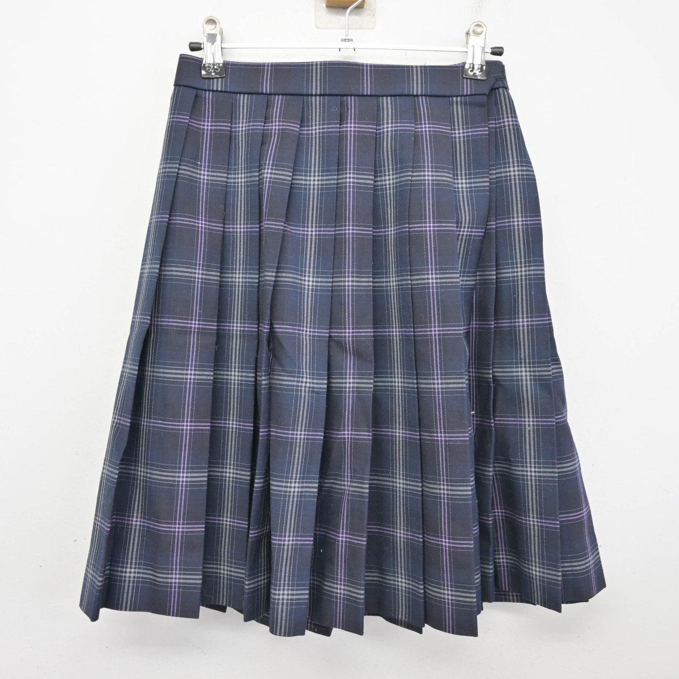 中古】 飛鳥未来高等学校 女子制服 2点 (シャツ・スカート) sf130409