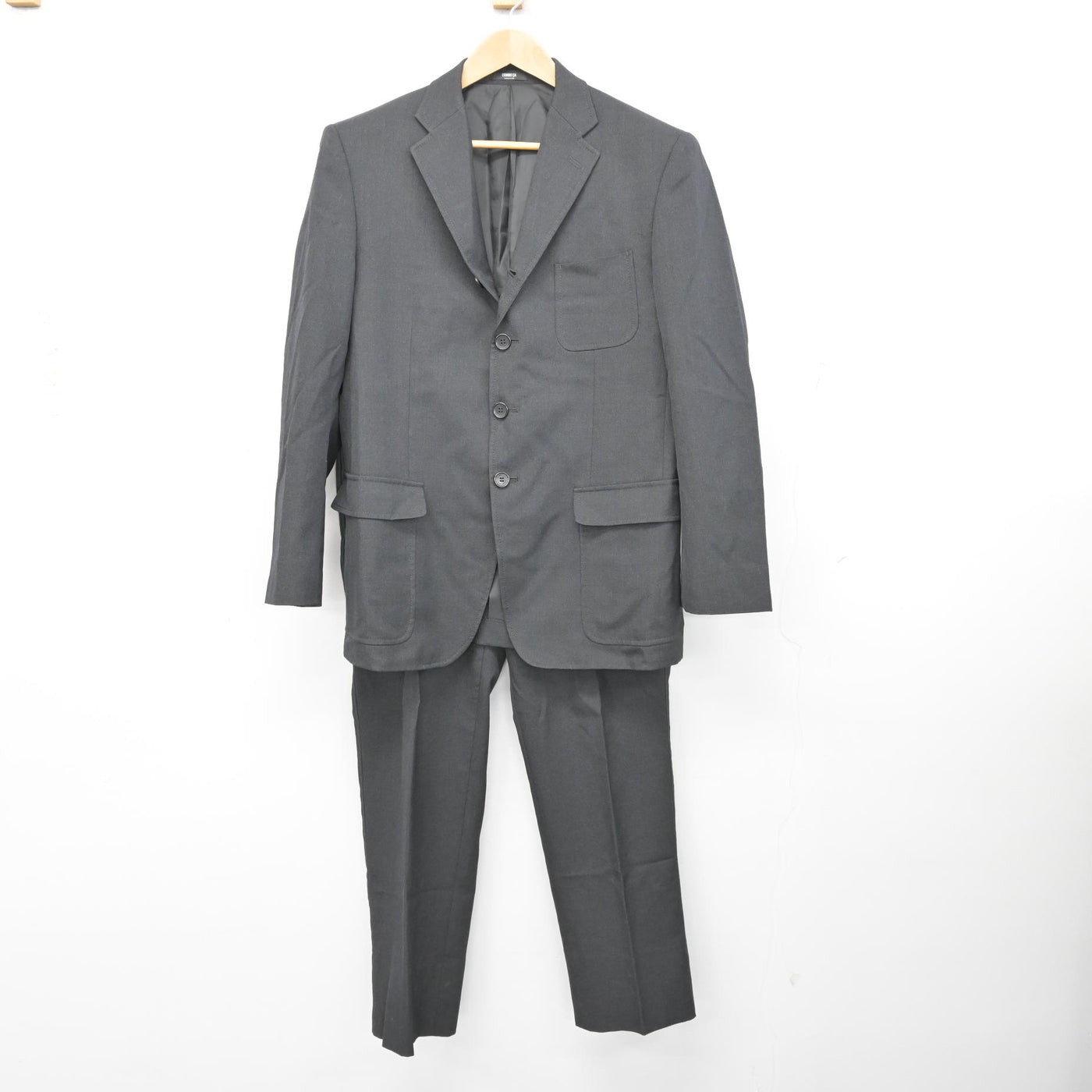 中古】兵庫県 神戸龍谷高等学校 男子制服 2点 (ブレザー・ズボン 