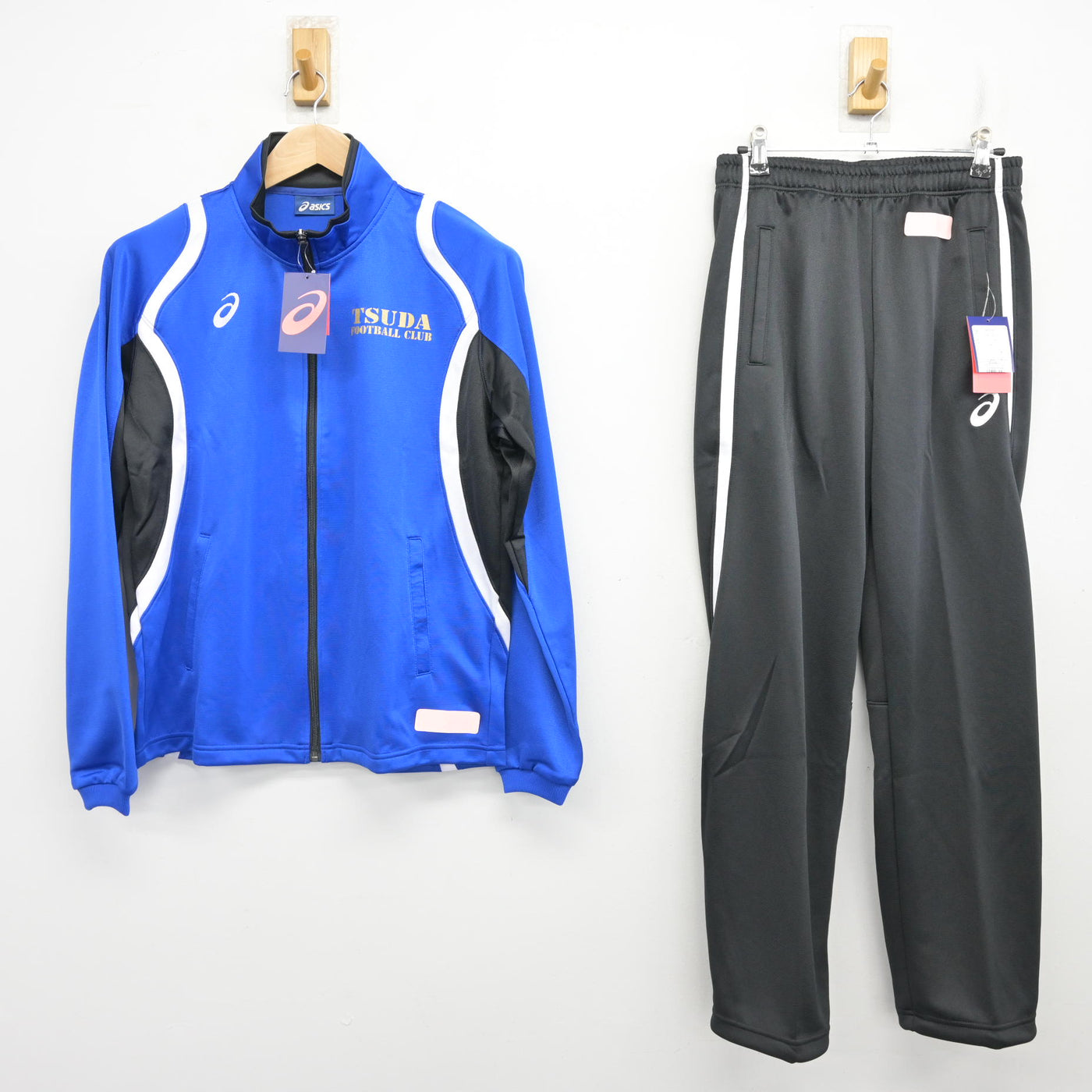 中古】大阪府 枚方津田高等学校/サッカー部 男子制服 2点 (ジャージ 上