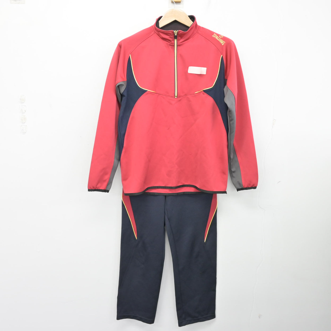 中古】大阪府 箕面高等学校 女子制服 3点 (ジャージ 上・体操服 上