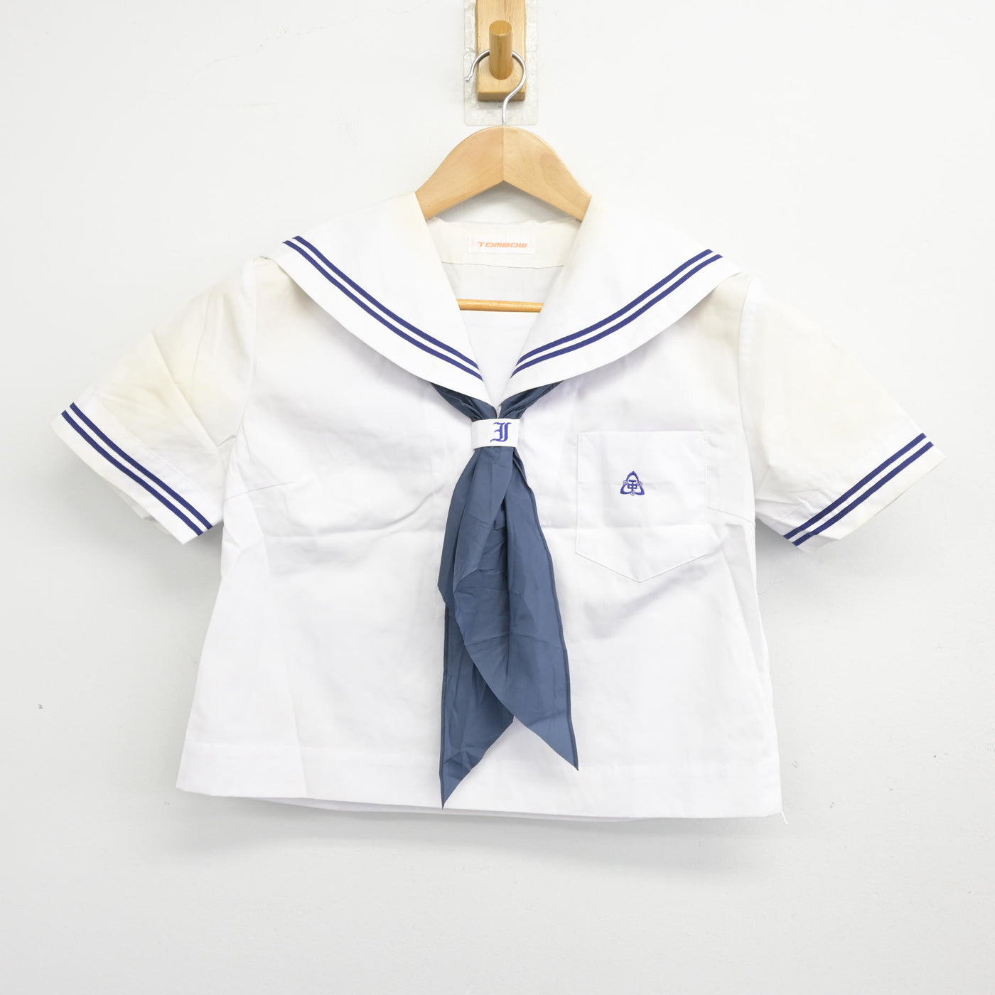 中古】高知県 一宮中学校 女子制服 3点 (セーラー服・スカート
