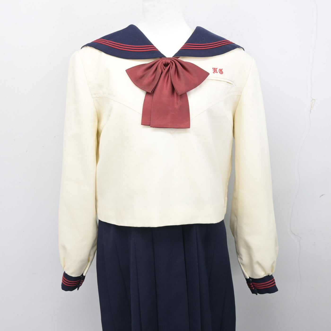 中古】福岡県 博多女子中学校 女子制服 3点 (セーラー服・ジャンパー