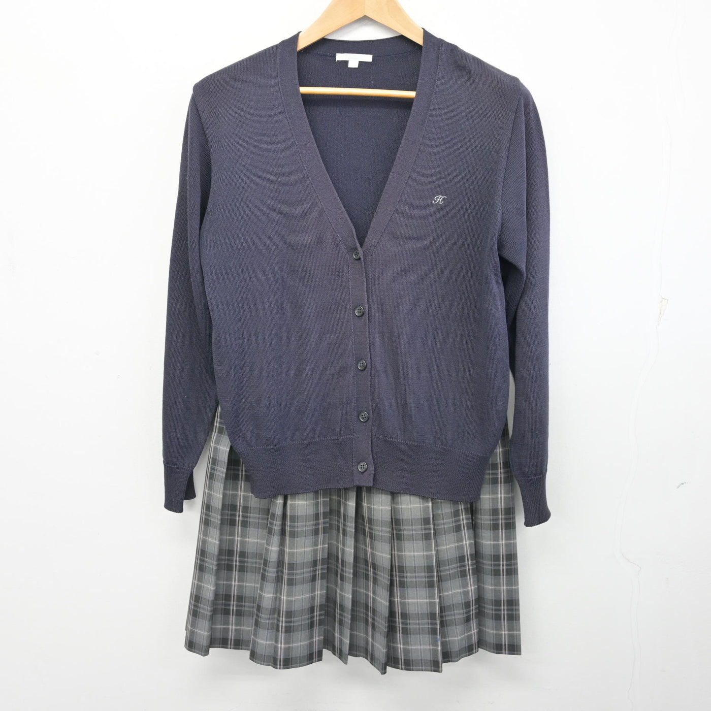 中古】神奈川県 白鵬女子高等学校 女子制服 2点 (ニット・スカート 