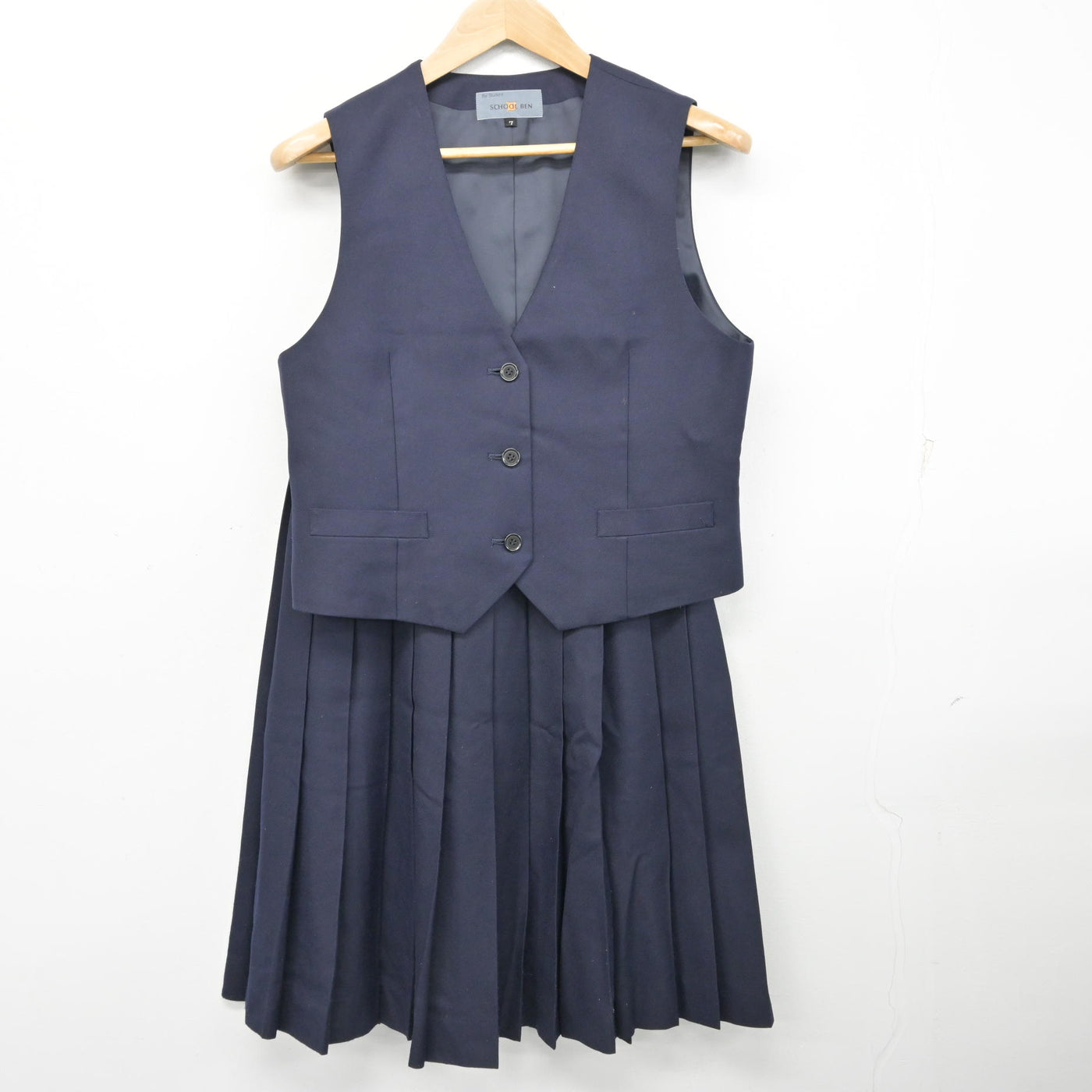 中古】埼玉県 寺尾中学校 女子制服 3点 (ブレザー・ベスト・スカート 