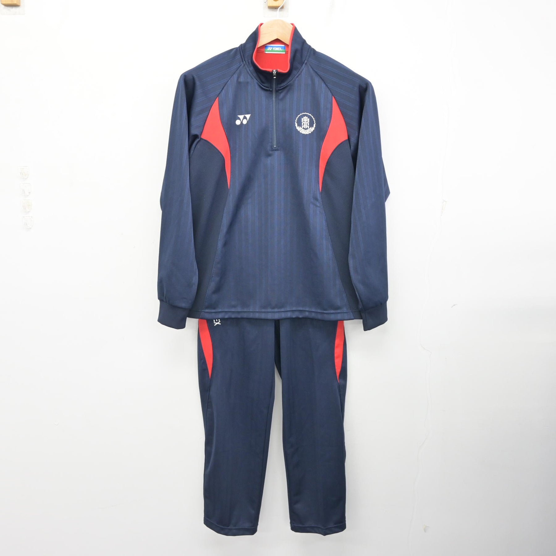 中古】秋田県 秋田南高等学校・中等部 女子制服 2点 (ジャージ 上