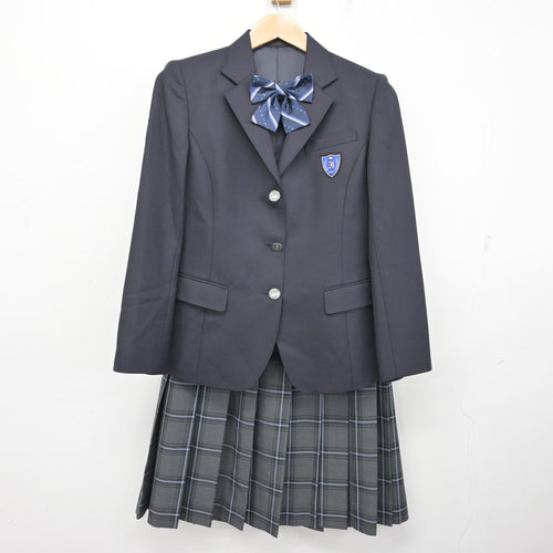 中古】 クラーク記念国際高等学校 女子制服 4点 (ブレザー・シャツ