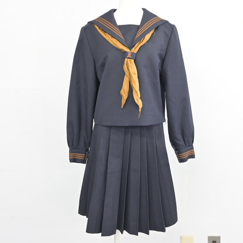 中古】 飛鳥未来高等学校 女子制服 3点 (ブレザー・スカート) sf132947