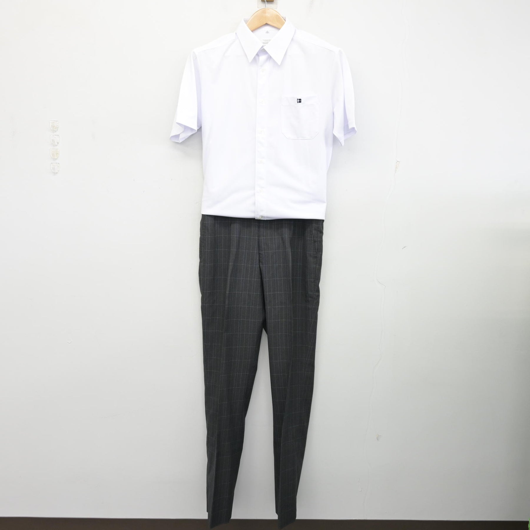 中古】埼玉県 叡明高等学校 男子制服 3点 (シャツ・ズボン) sf133414