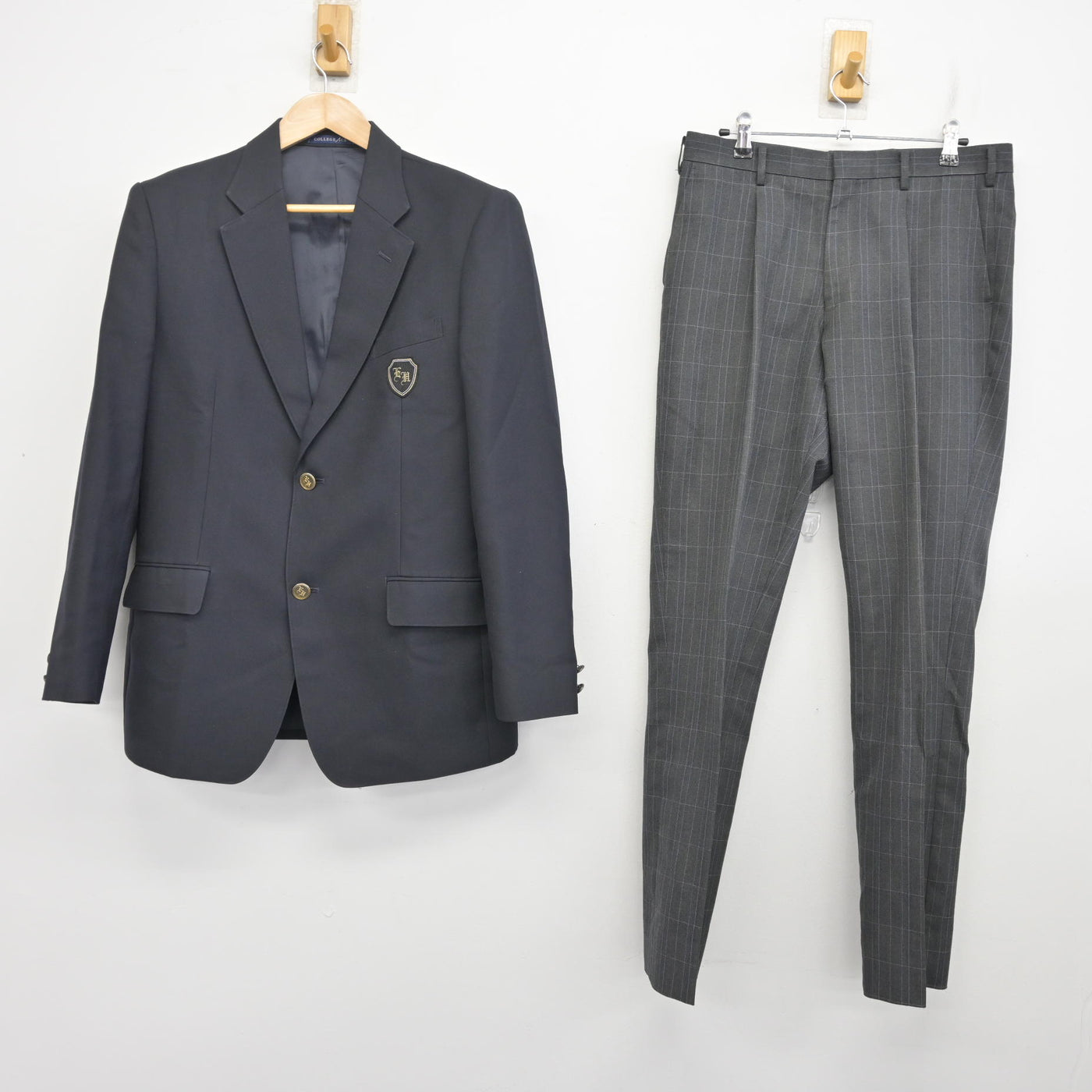 中古】埼玉県 叡明高等学校 男子制服 2点 (ブレザー・ズボン) sf133415 