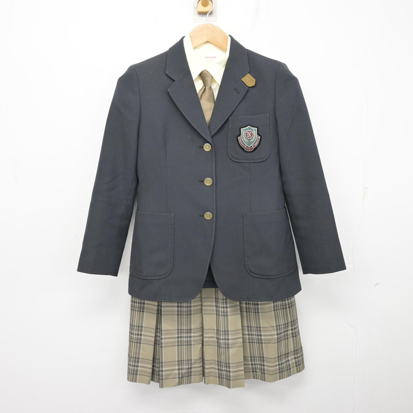 中古】茨城県 土浦日本大学高等学校 女子制服 4点 (ブレザー・シャツ