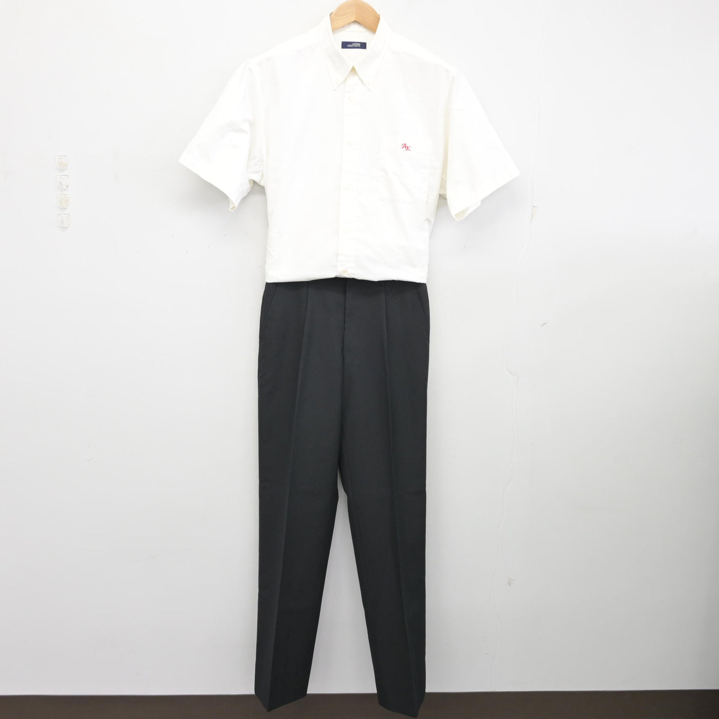 中古】秋田県 秋田北高等学校 男子制服 2点 (シャツ・ズボン) sf134776
