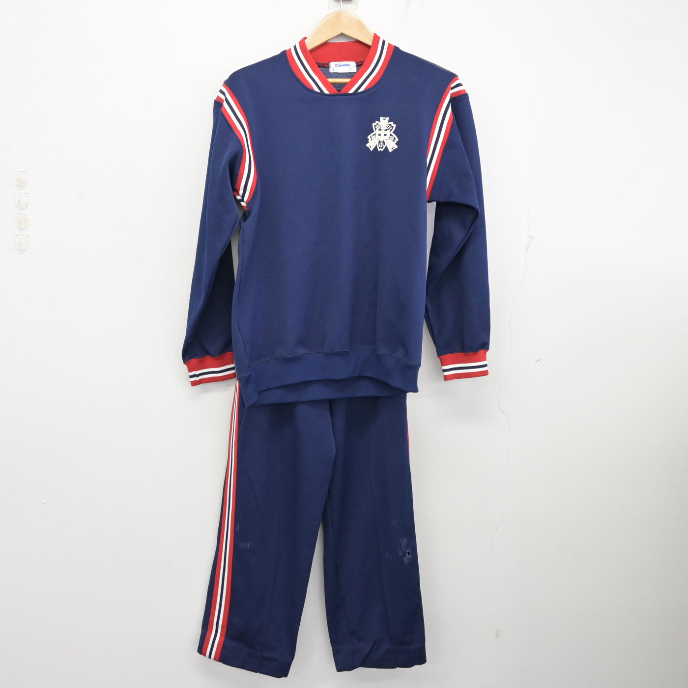 中古】熊本県 松橋中学校 女子制服 3点 (ジャージ 上・ジャージ 上 中古】熊本県 松橋中学校 女子制服 3点 (ジャージ 上・ジャージ 上