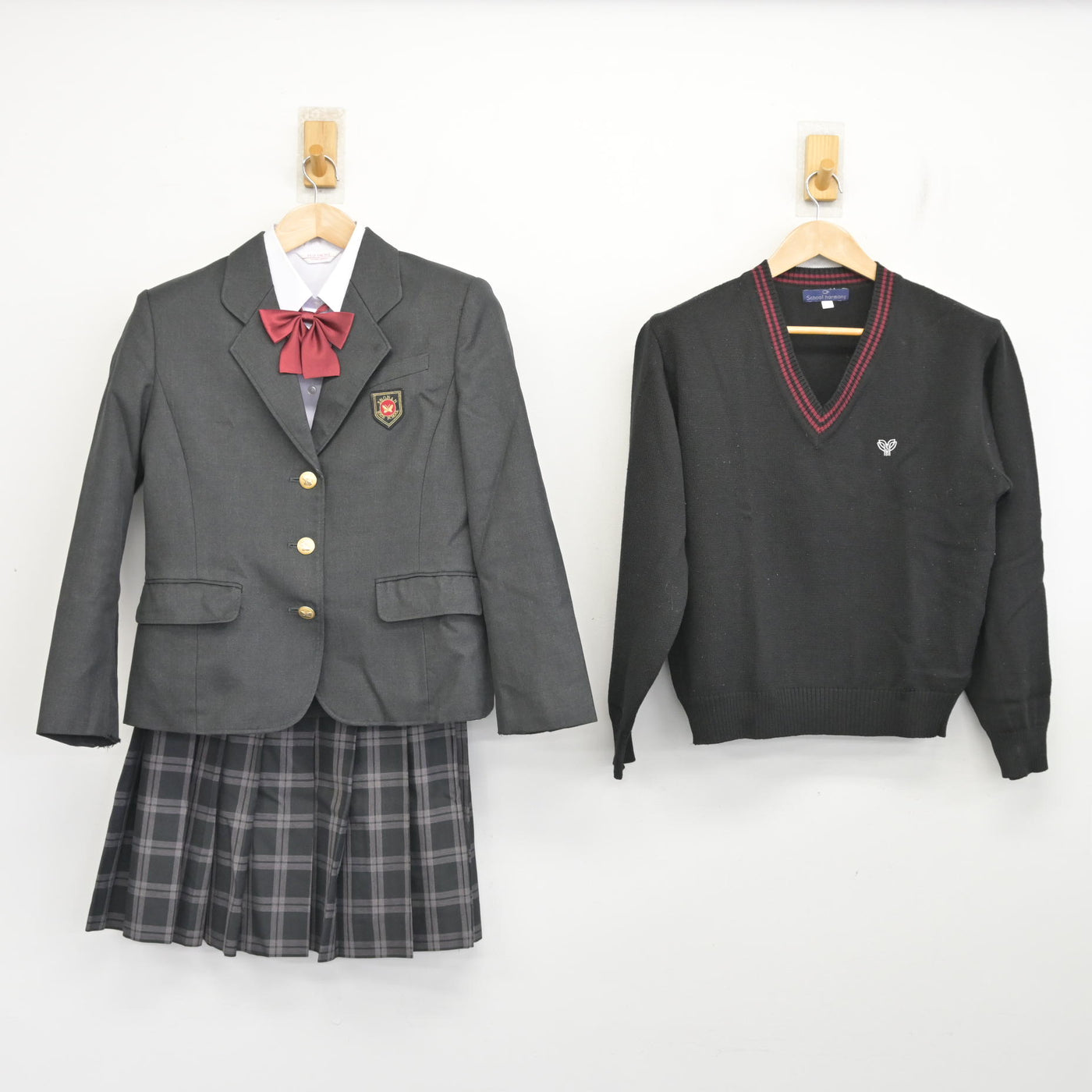中古】鹿児島県 樟南高等学校 女子制服 5点 (ブレザー・ニット・シャツ 