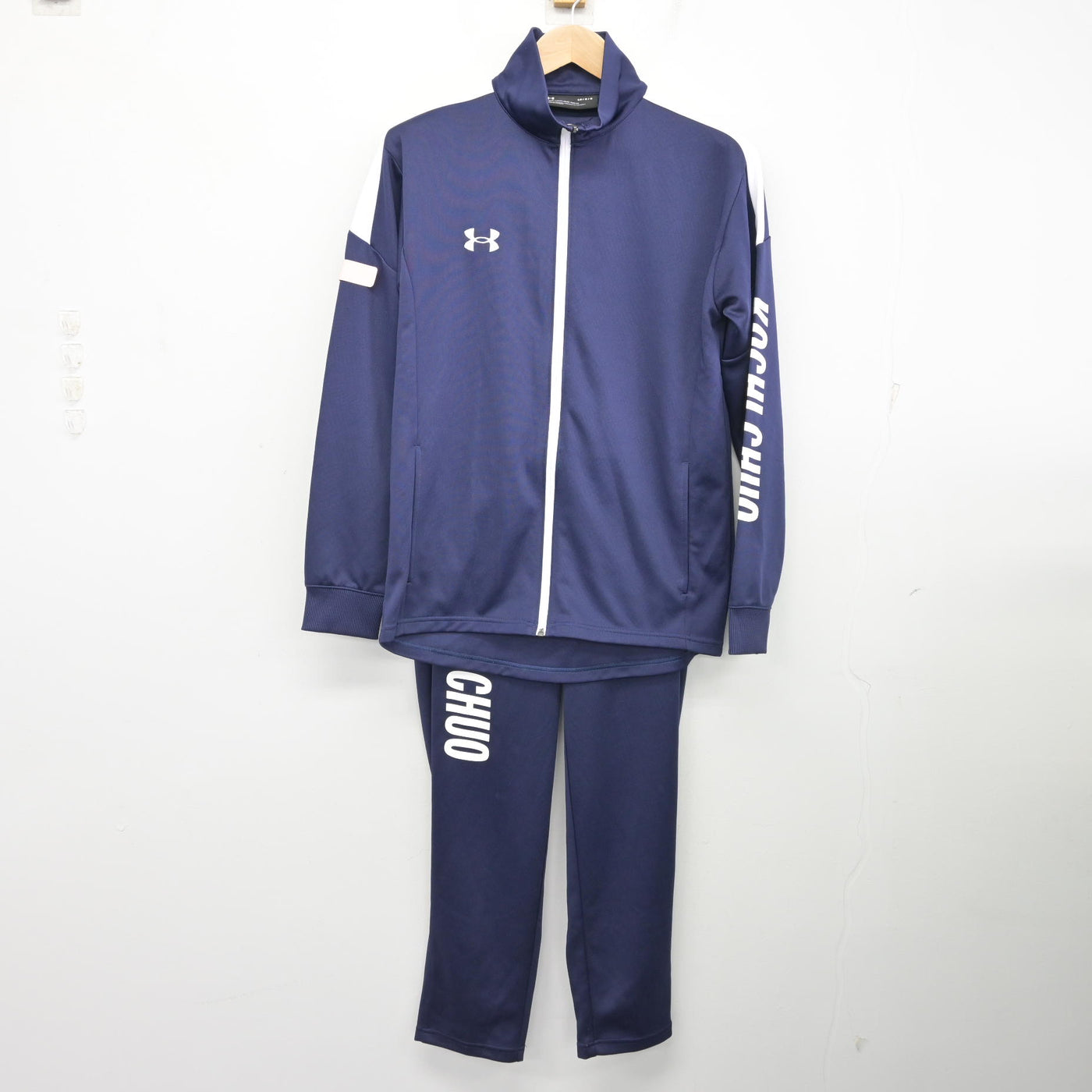 中古】高知県 高知中央高等学校 女子制服 2点 (ジャージ 上・ジャージ