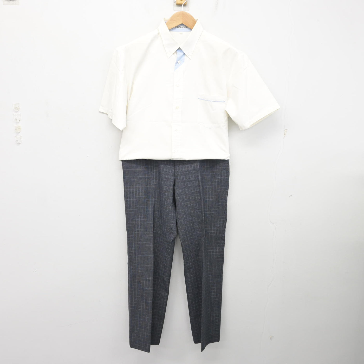 中古】愛知県 中部大学第一高等学校 男子制服 2点 (シャツ・ズボン 