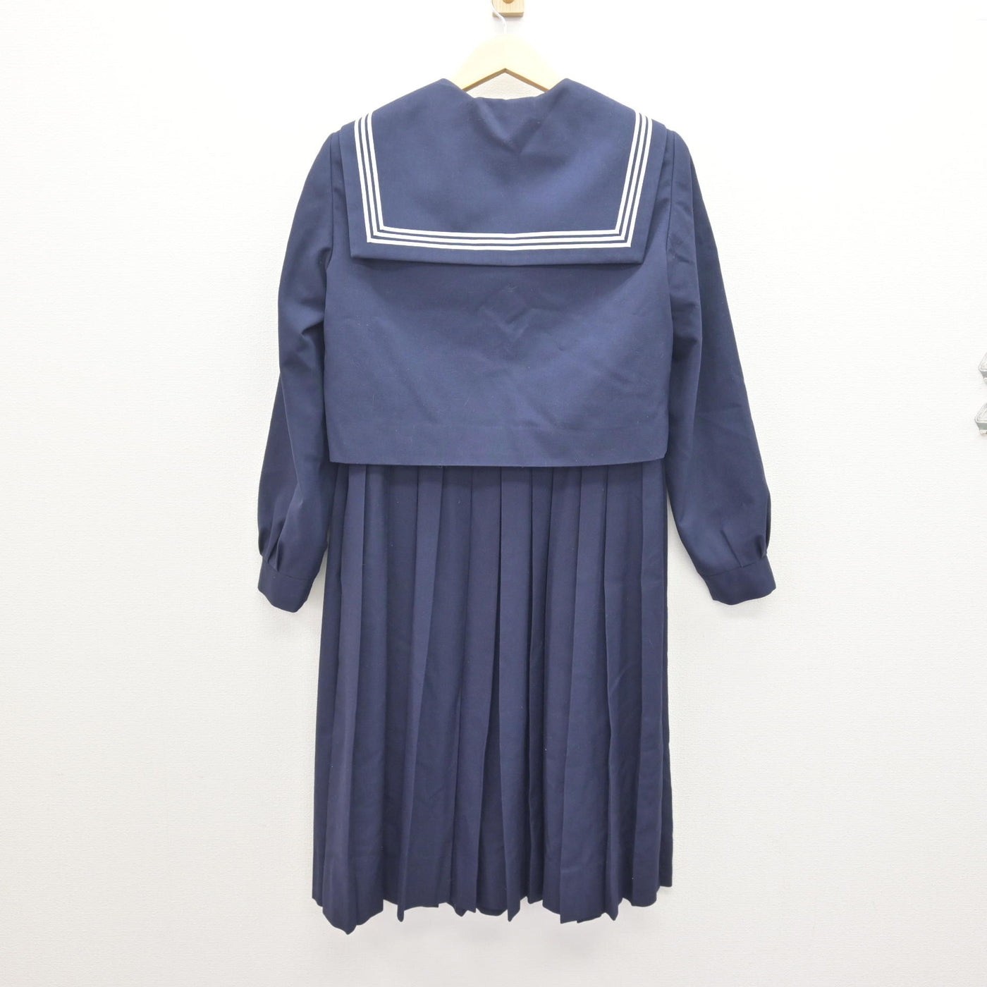 中古】福岡県 宗像高等学校 女子制服 2点 (セーラー服・ジャンパー