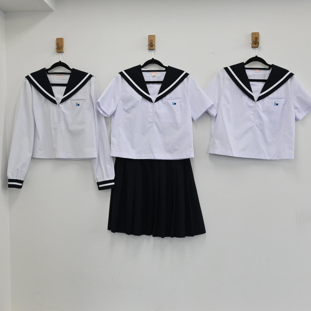 【中古】秋田県 秋田工業高校 女子制服 4点（セーラー服 夏・セーラー 合服 長袖・スカート） sf000053