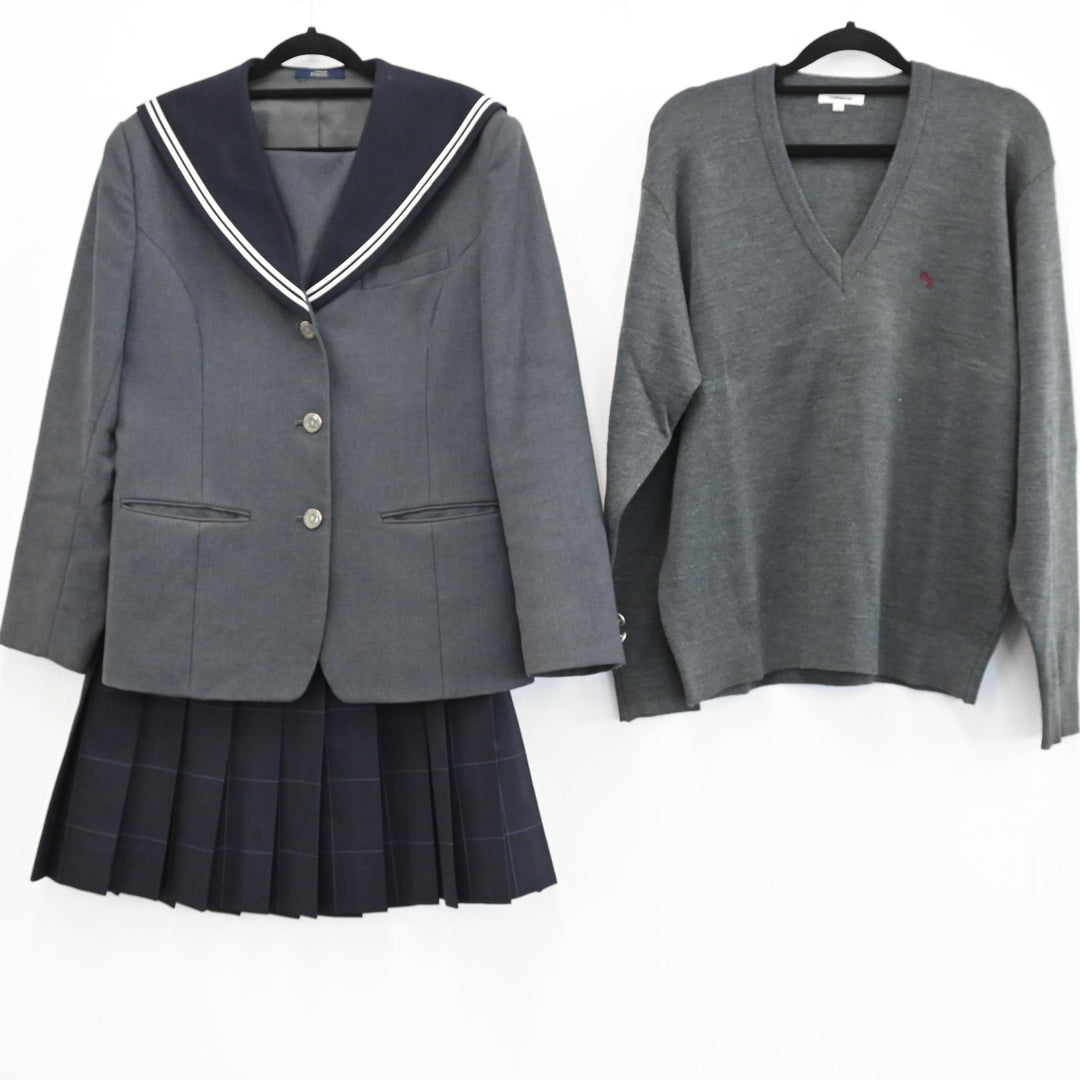 【中古】栃木県 真岡北陵高校 女子制服 3点（セーラー服 冬・セーター・スカート） sf000058