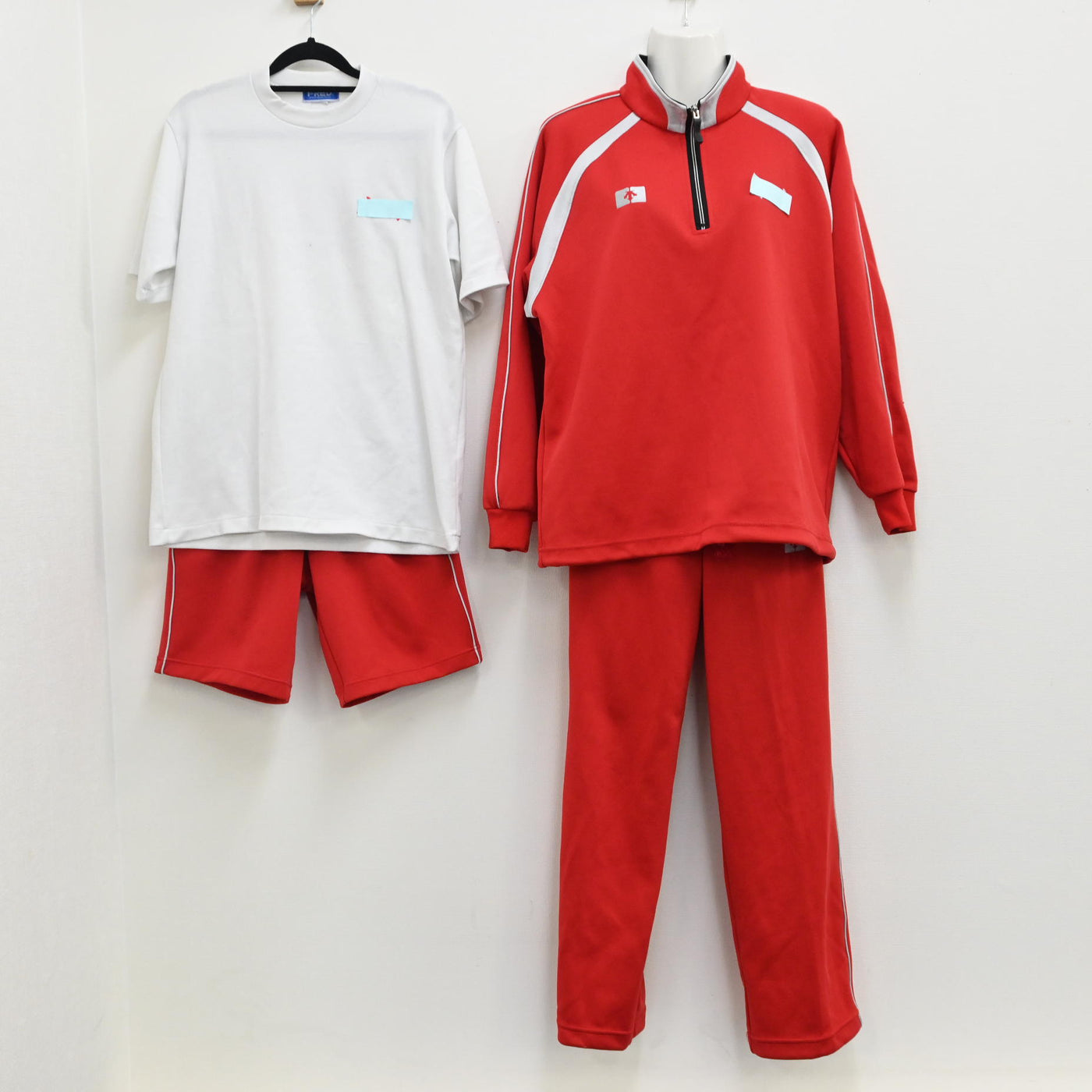 【中古】大阪府 成美高校 男子制服 4点（体操服 上・体操服 下・ジャージ 上・ジャージ 上・ジャージ 下 ） sf000180
