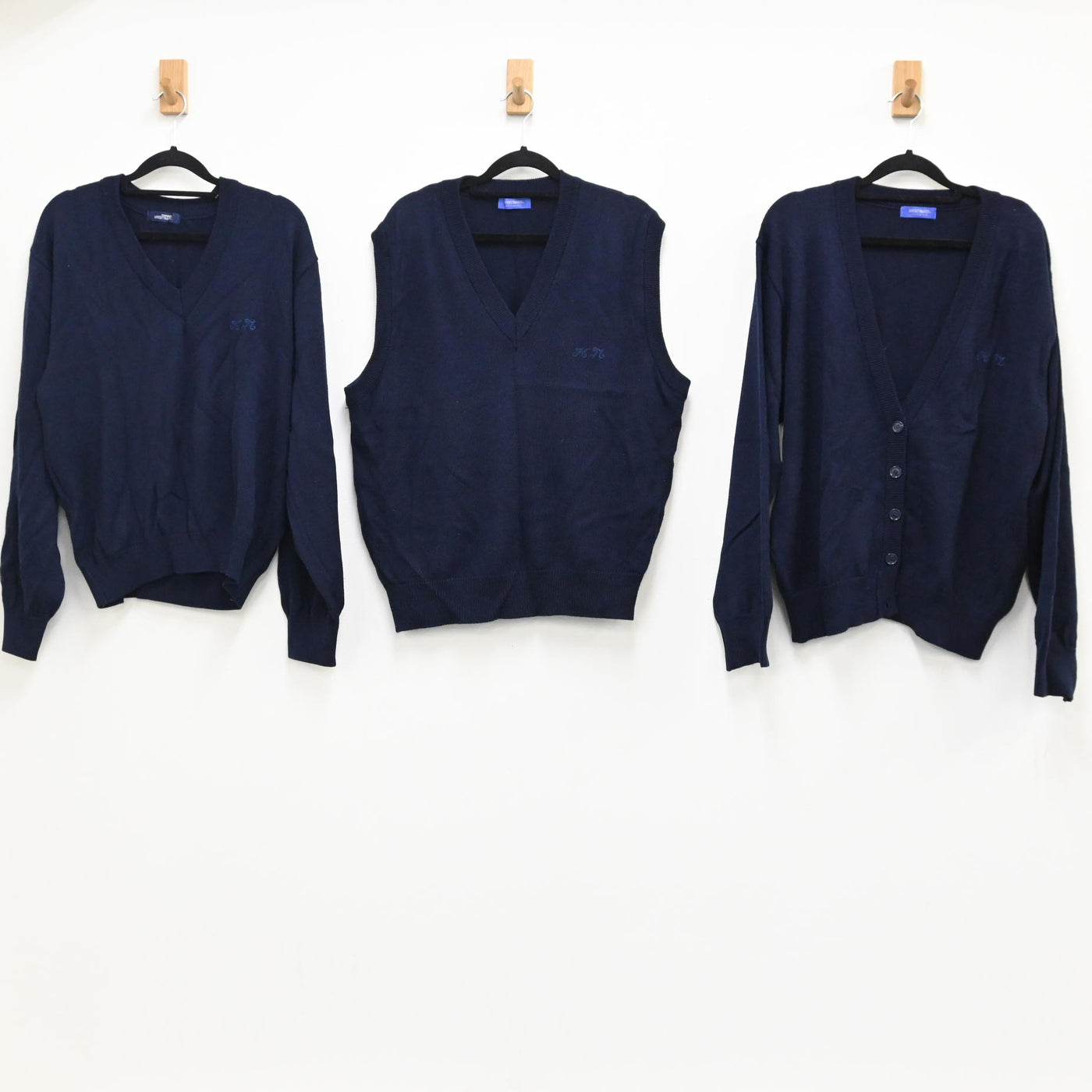 【中古】兵庫県 加古川西高校 女子制服 3点（カーディガン・ニットベスト） sf000196