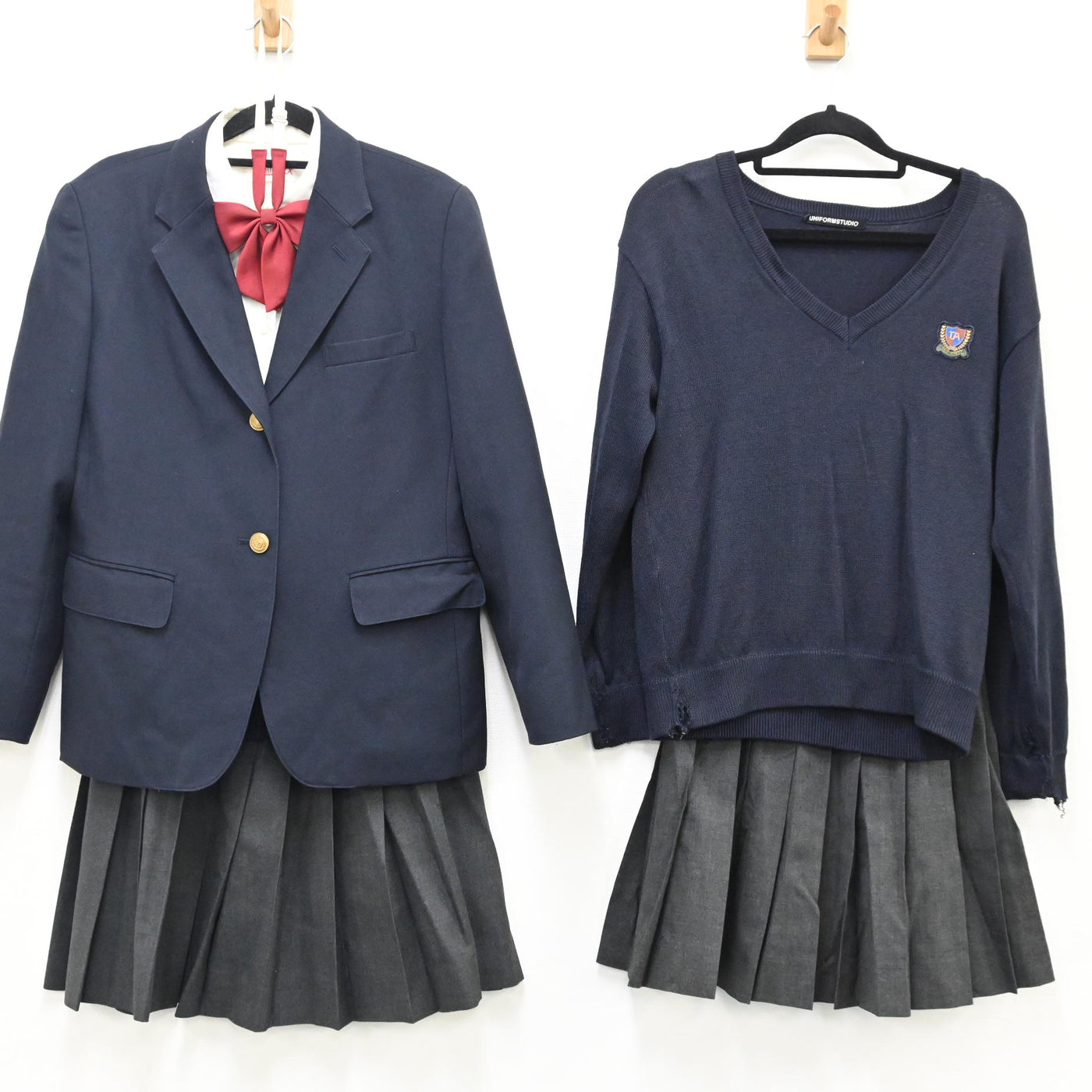 【中古】東京都 東京農業大学第一高校 女子制服 6点（ブレザー・セーター・ブラウス 長袖・スカート・リボン ） sf000237